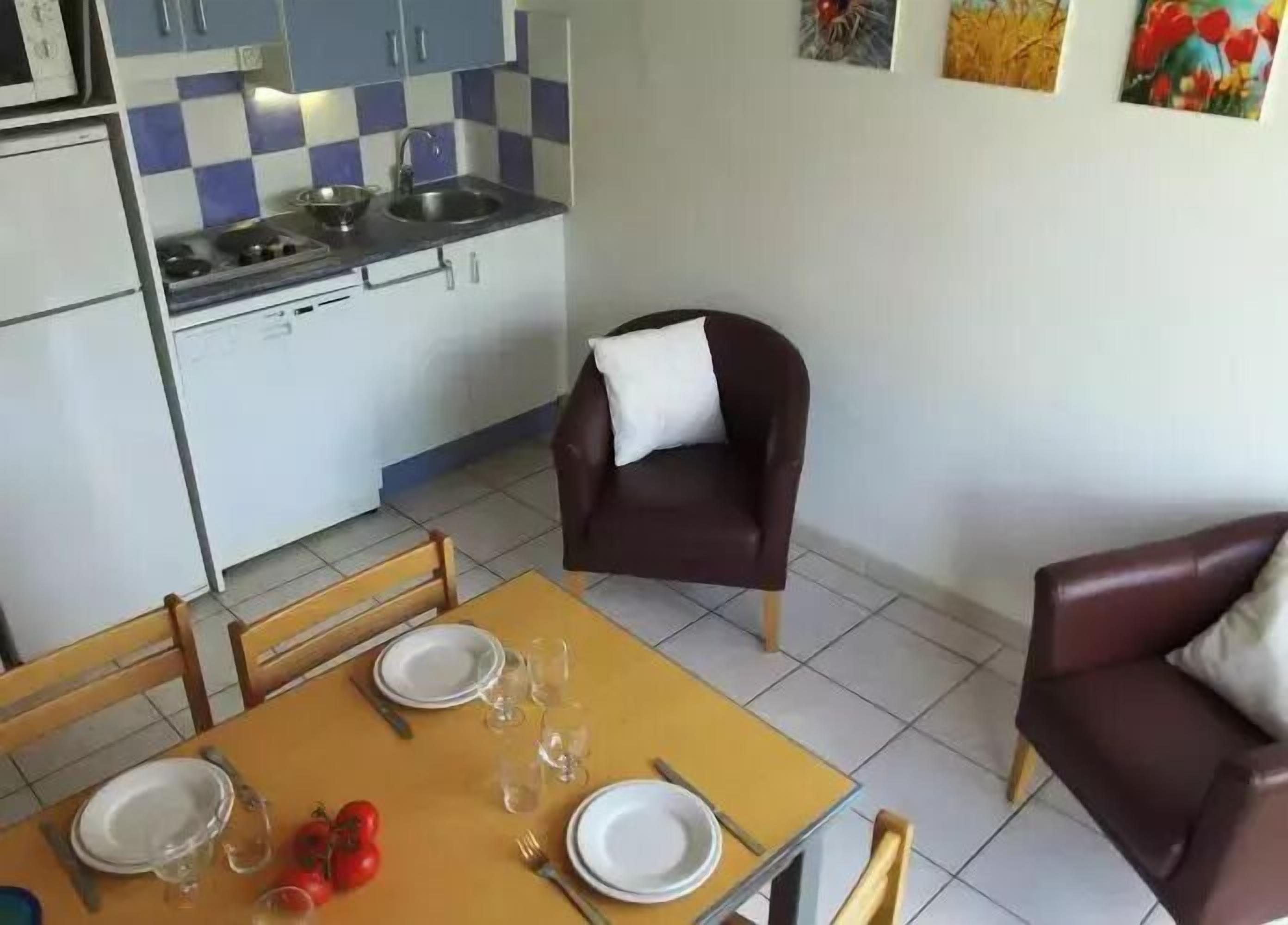 VVF La Salvetat *** - Gîte 2 rooms 5 persons 1 baby