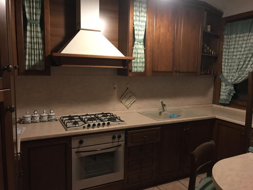 Apartment with garden and parking