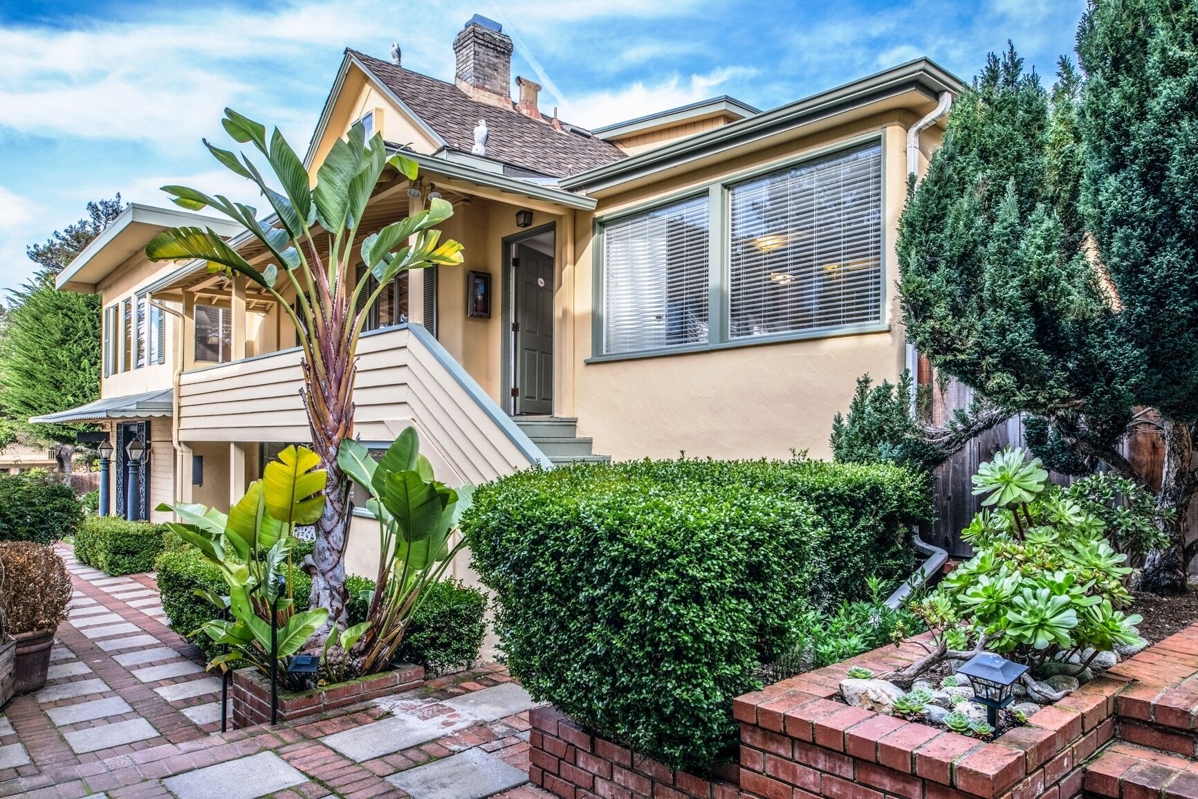 3798 Centrally Located Downtown Carmel Flat, Newly Remodeled