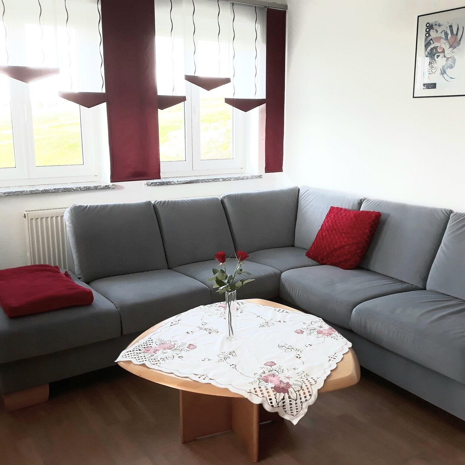 Apartment with terrace and panoramic view right on the edge of the forest