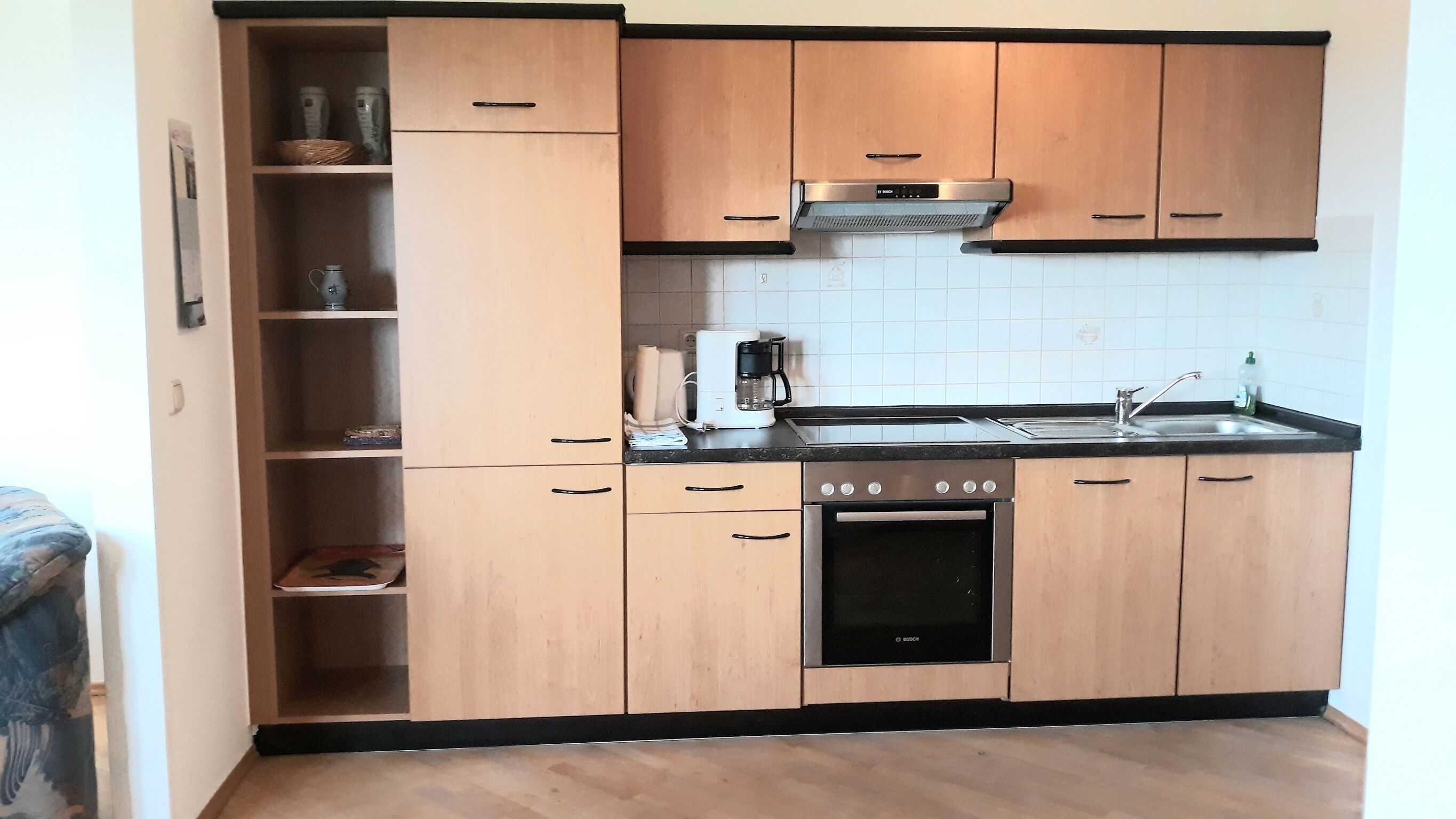 Farm holiday apartment with balcony and panoramic view right on the edge of the forest