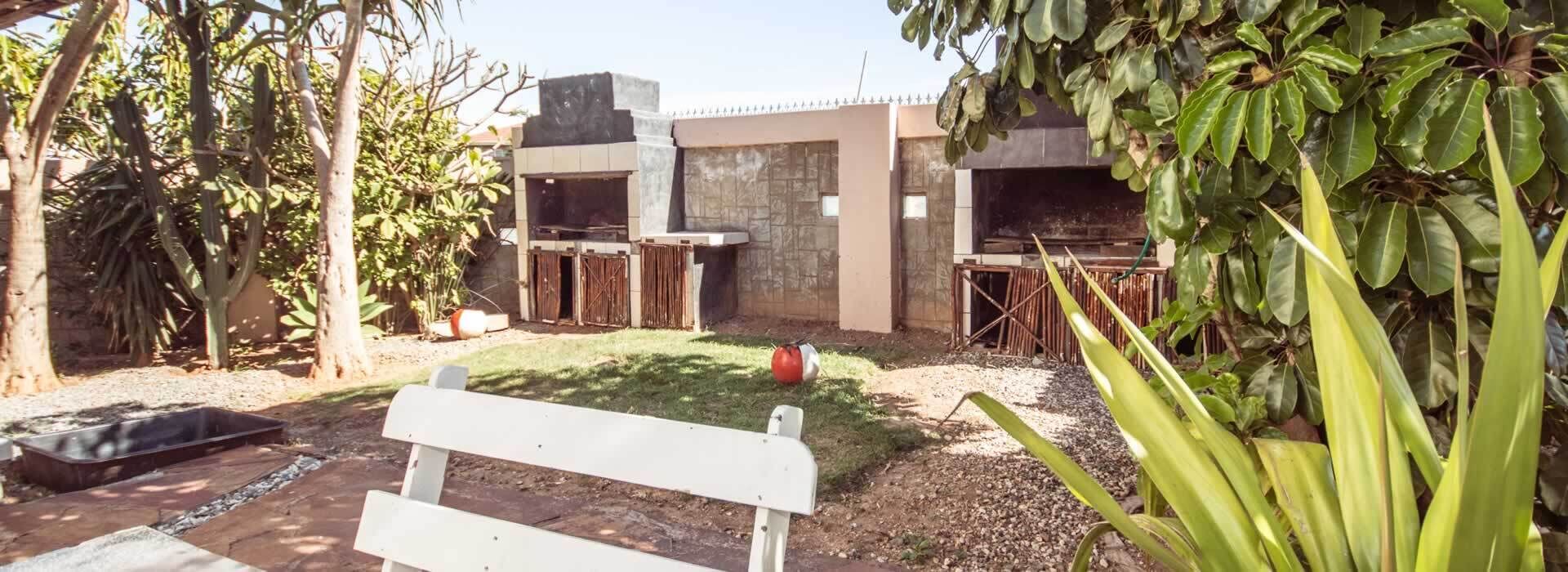Vela Inn Unit 2, Algoa Park
