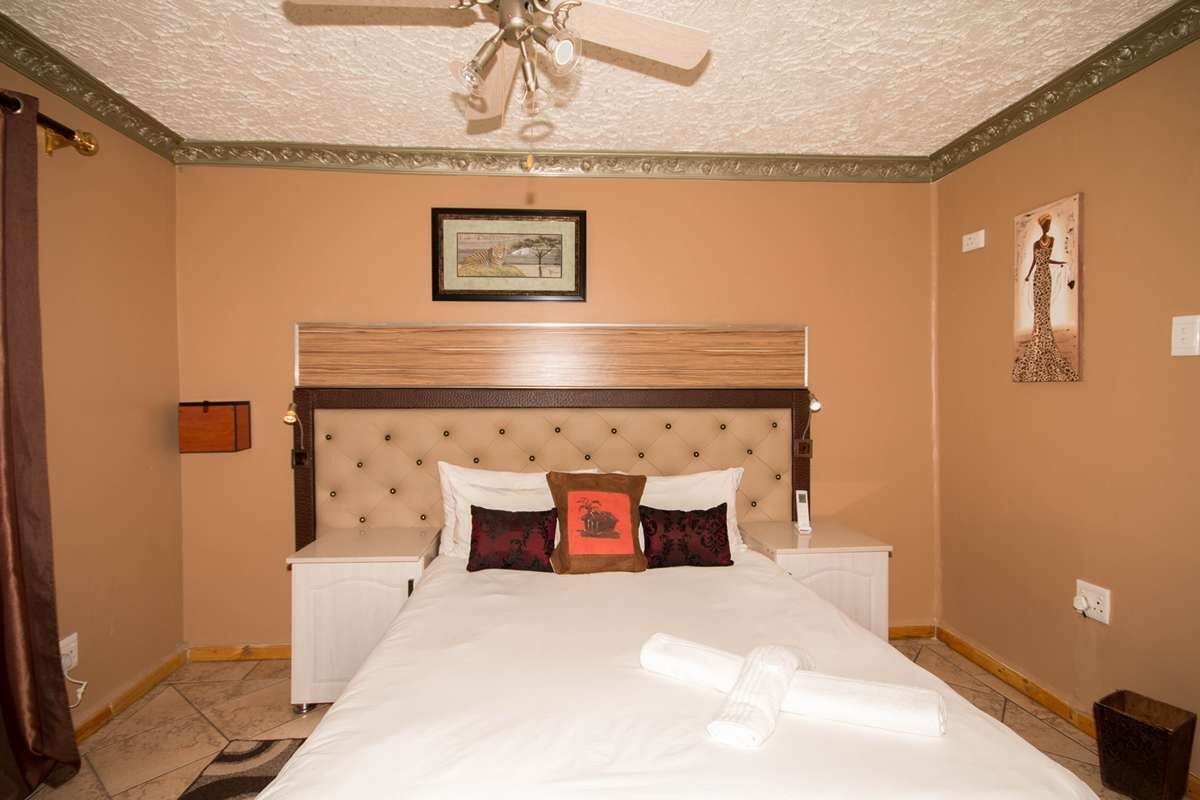 Vela Inn Unit 4, Algoa Park