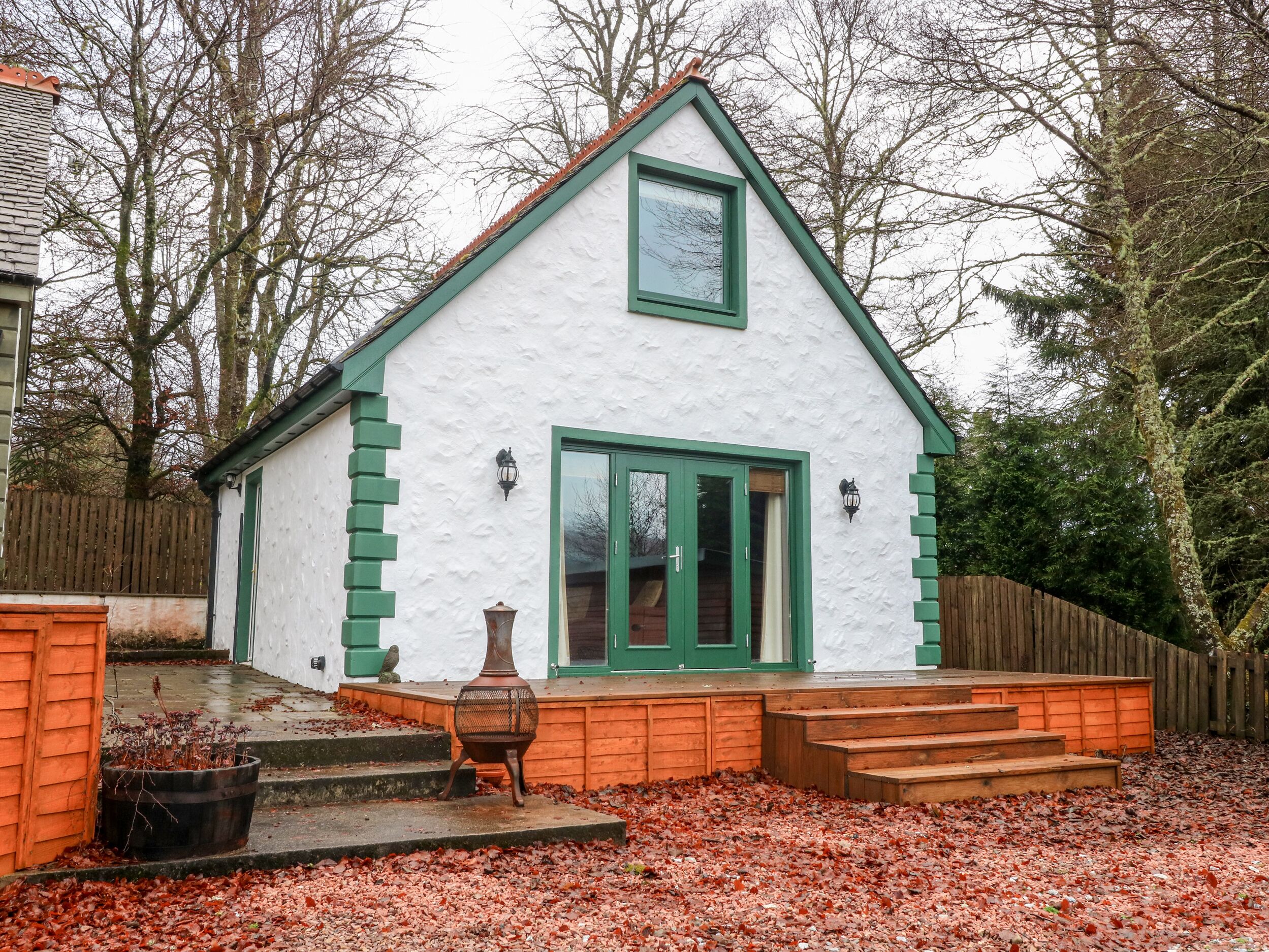 LITTLE TIGH CLOVELLY, romantic, with a garden in Spean Bridge
