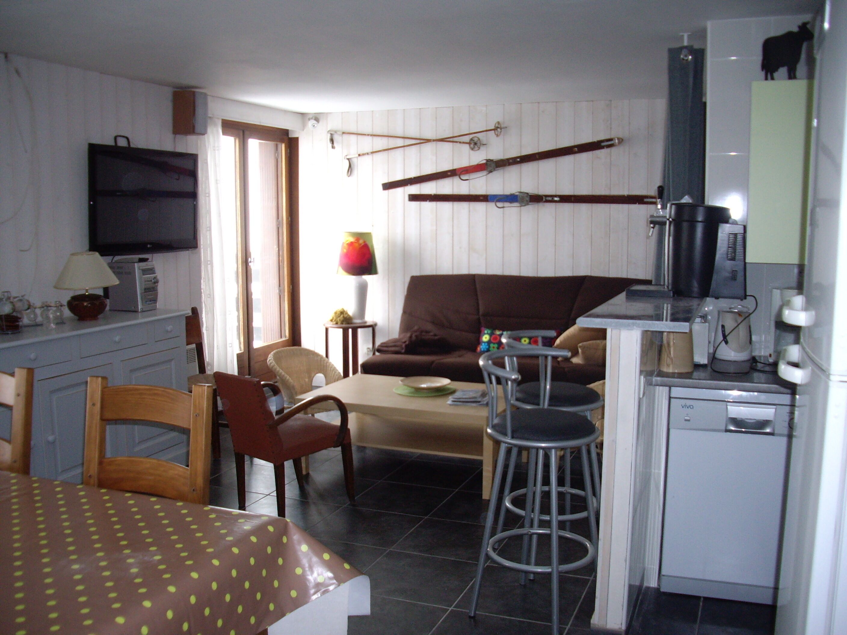 APARTMENT AT THE FOOT OF THE SLOPES 8 PEOPLE