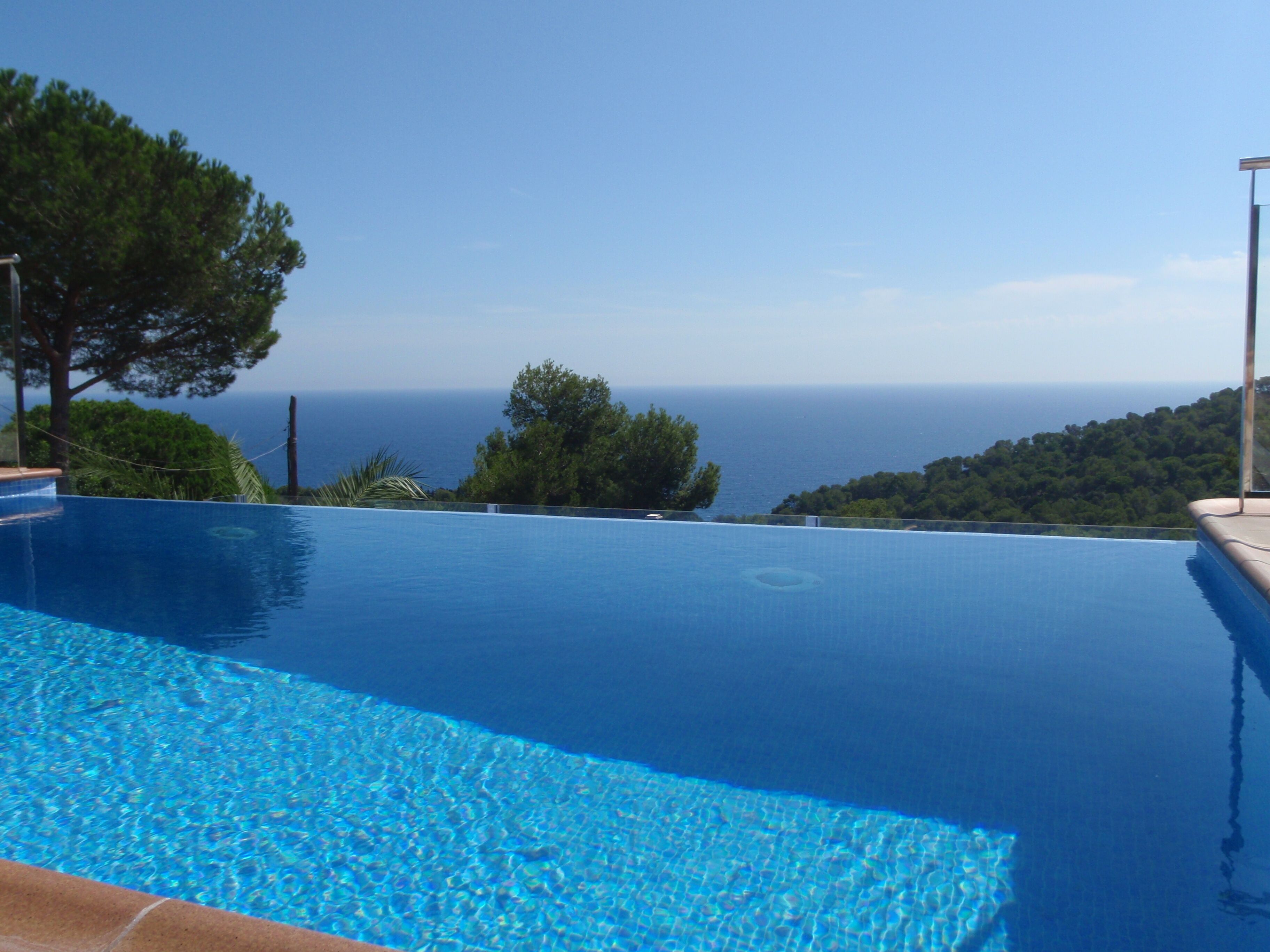 Ocean View Private Pool with Oxygen, TERRACE With SEA VIEWS AND FOREST