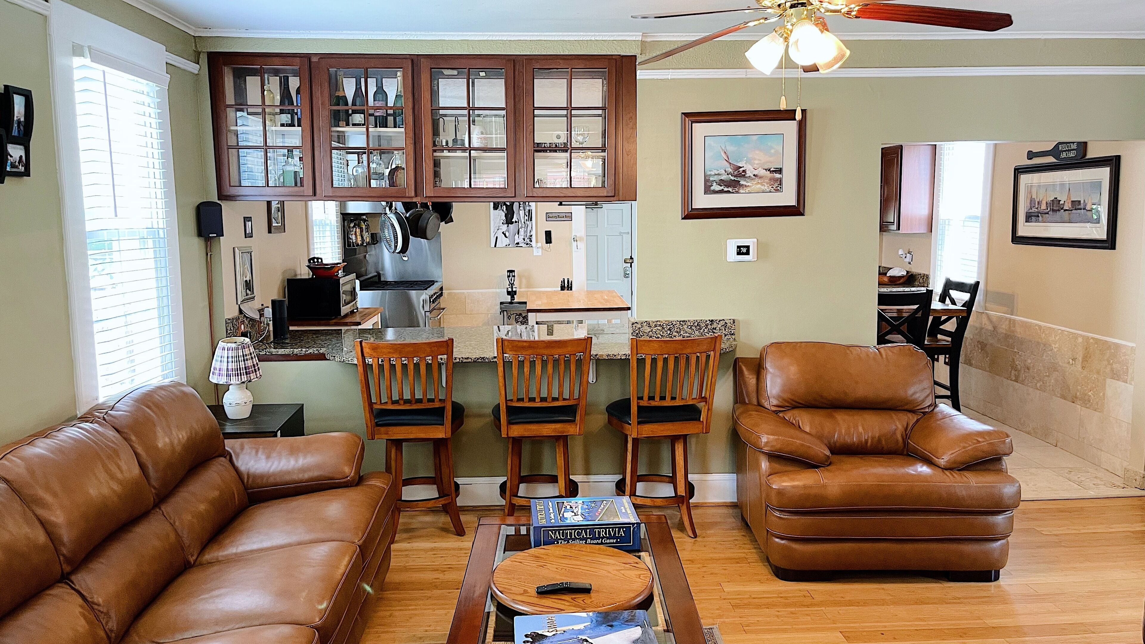 Ideal Eastport/ Annapolis Location