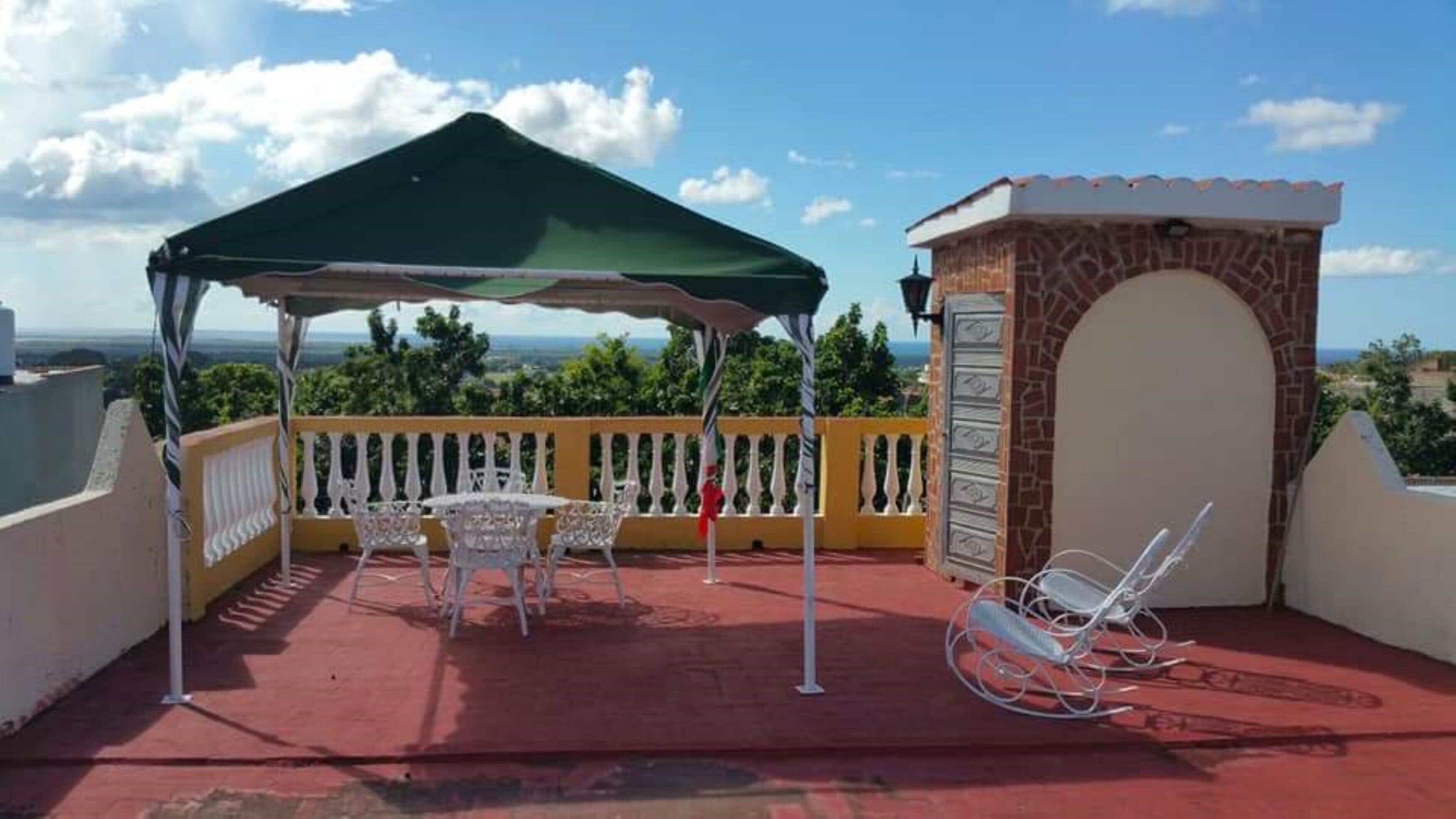 Hostal Miraluna Trinidad