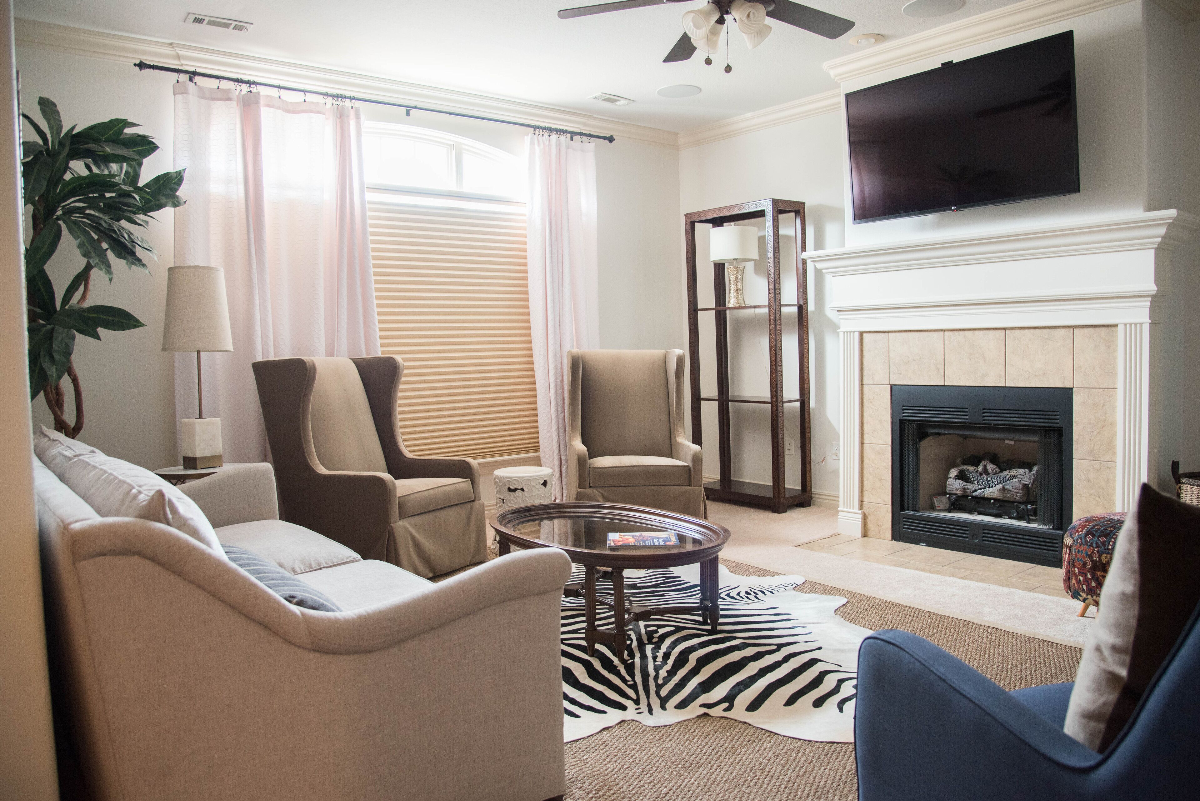 Spacious Private Condo Close to Bike Trails