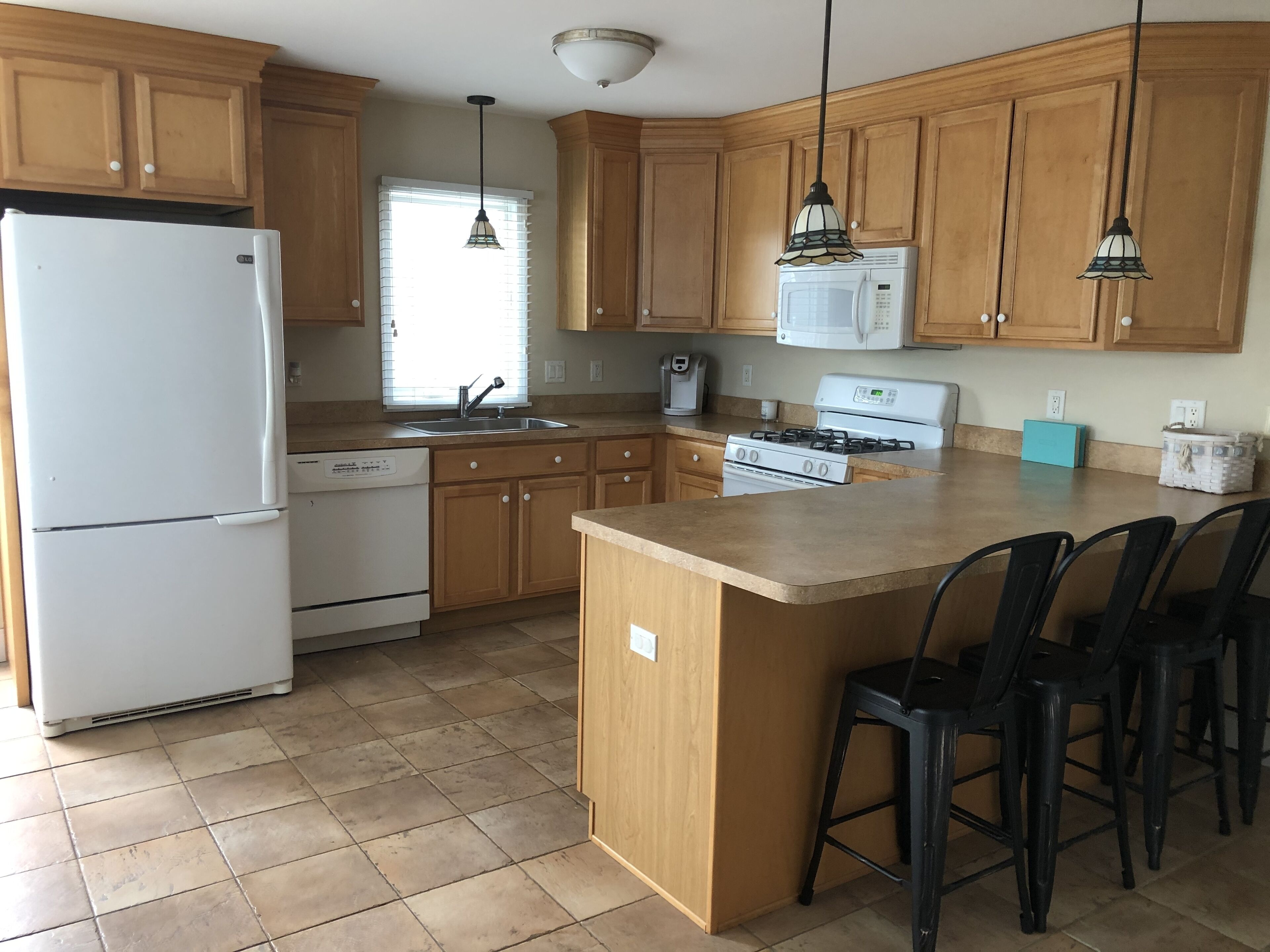 Surf City Apartment - One Block from the Beach!