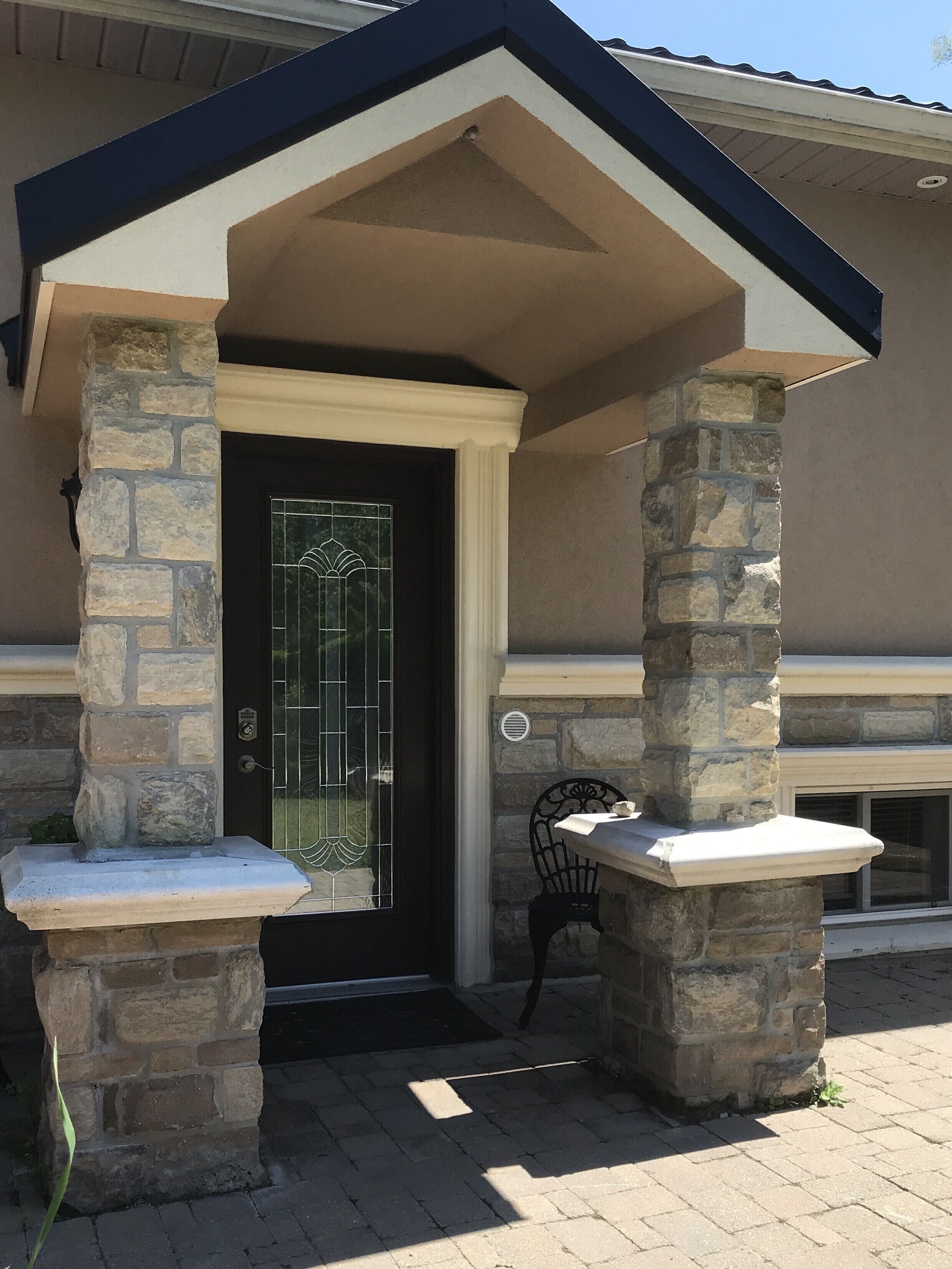 Romantic  studio apartment 40 minutes north from Toronto in a magical setting