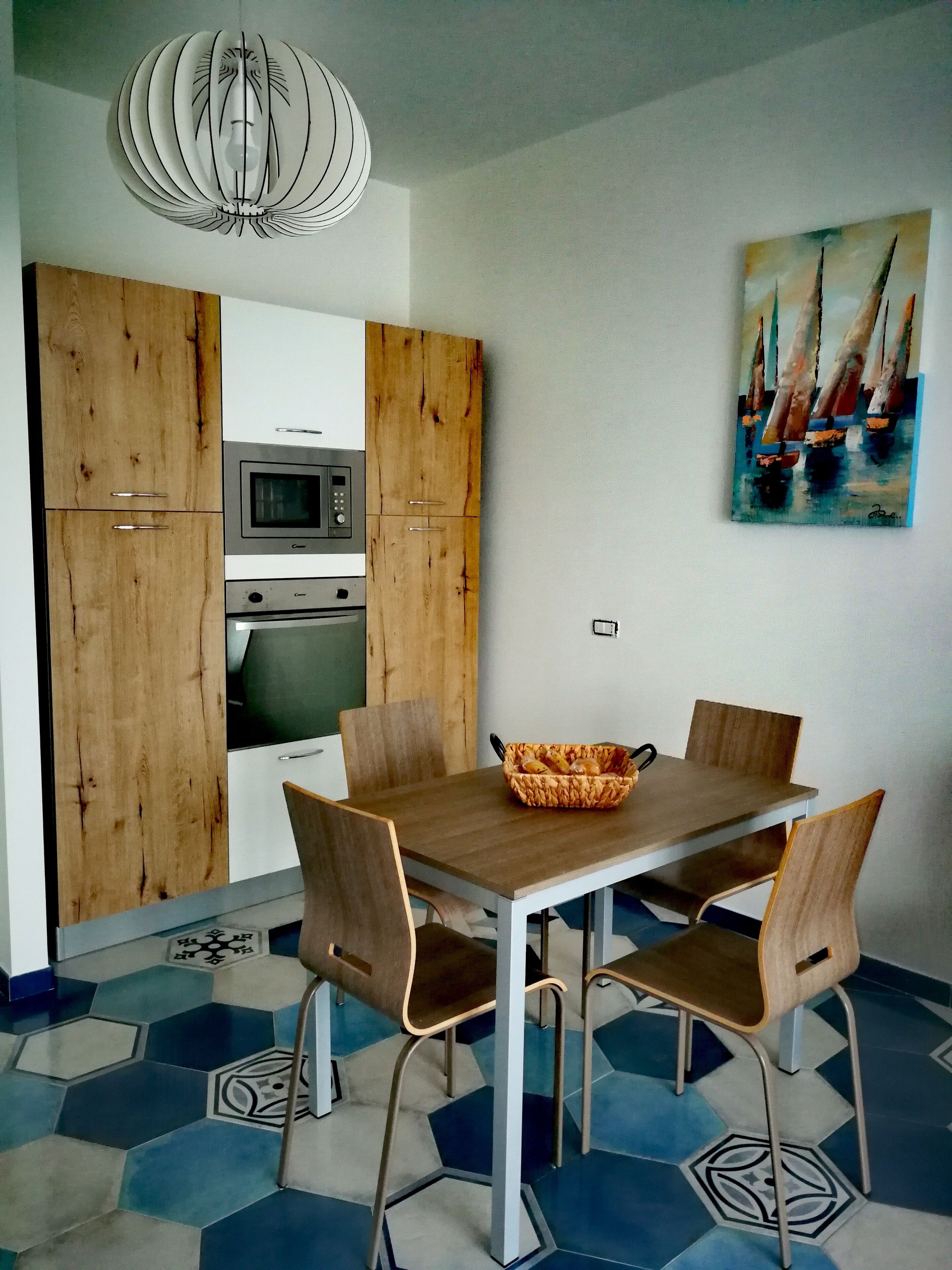 Acquamarina apartment in Serapo, beachfront with place, renovated