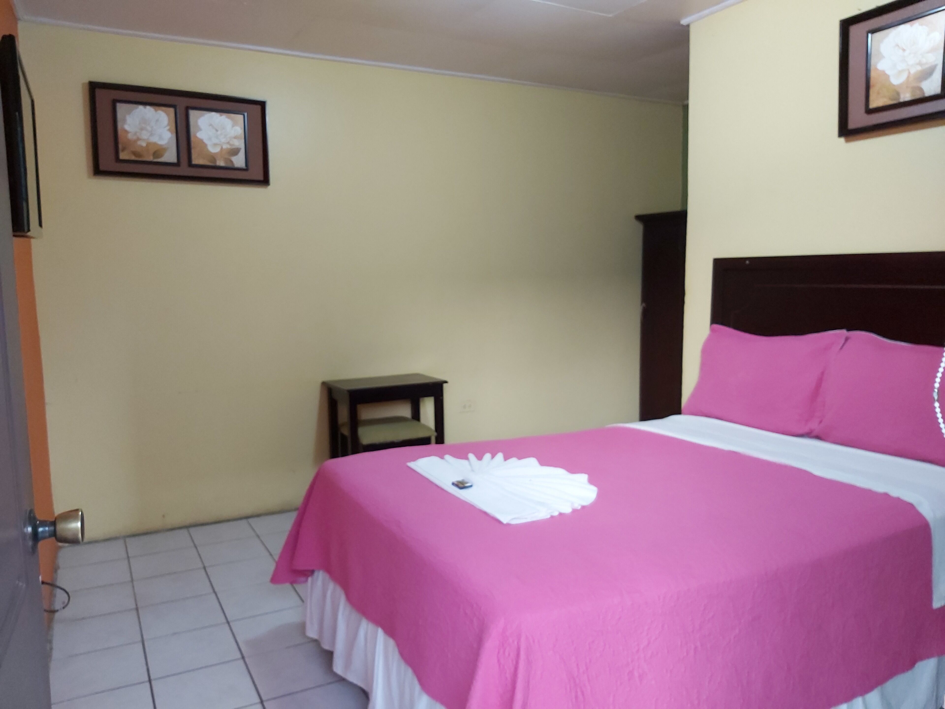 Mados Hotel Aterrizaje