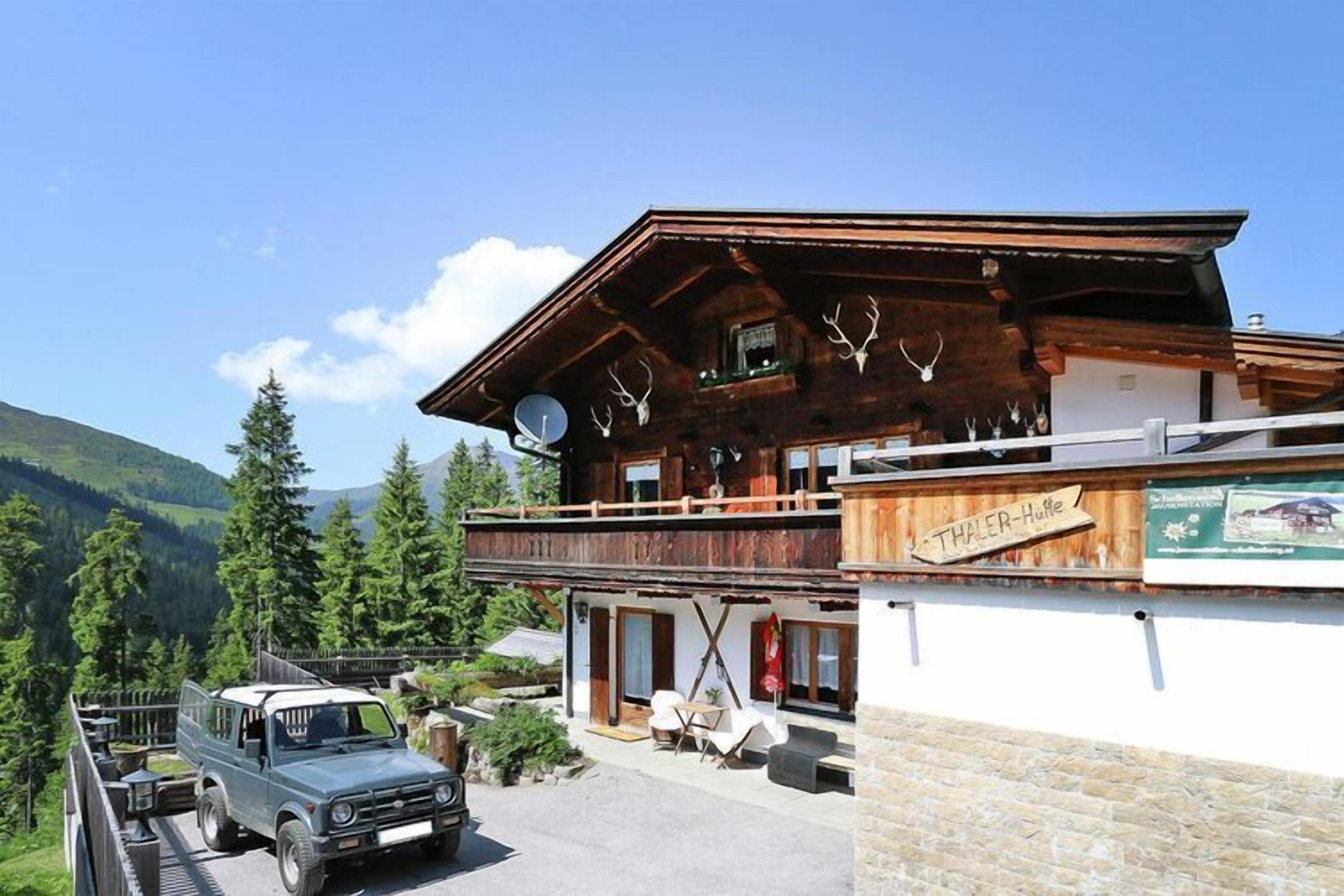 holiday home Almzauber, Hochfügen