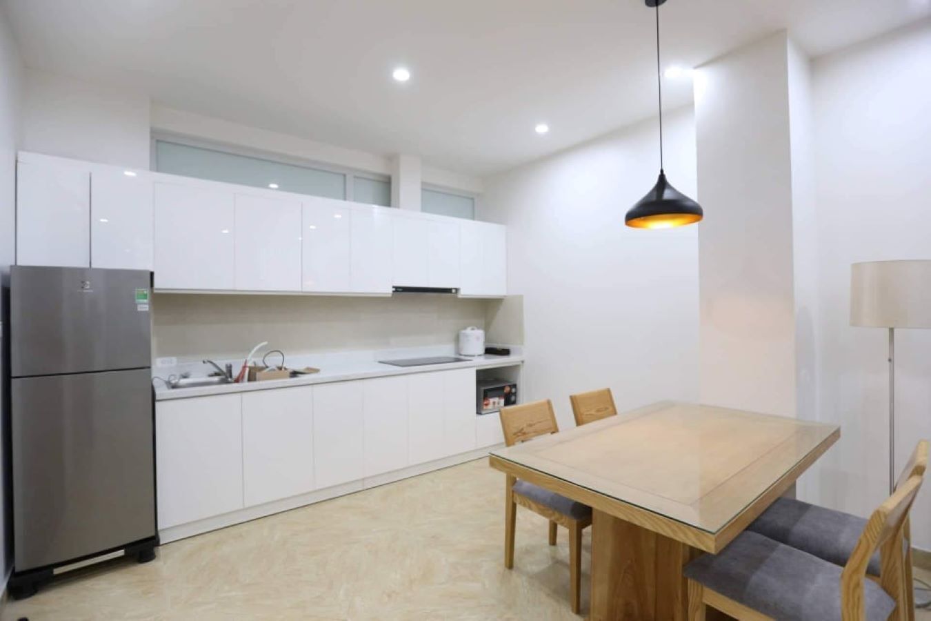 Cozy 1 bedroom apartment in West Lake
