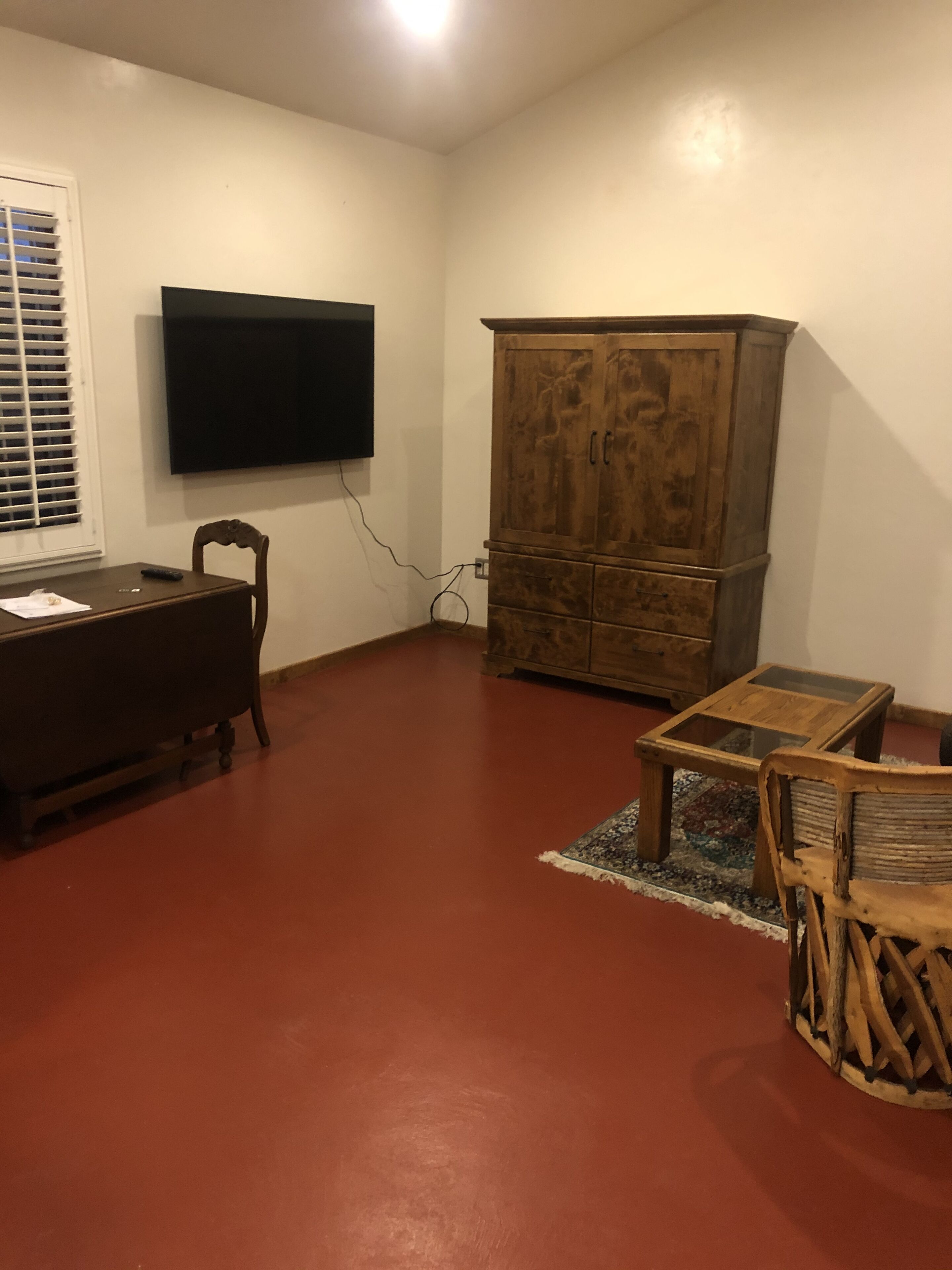 Private studio/loft in Sam Hughes Neighborhood