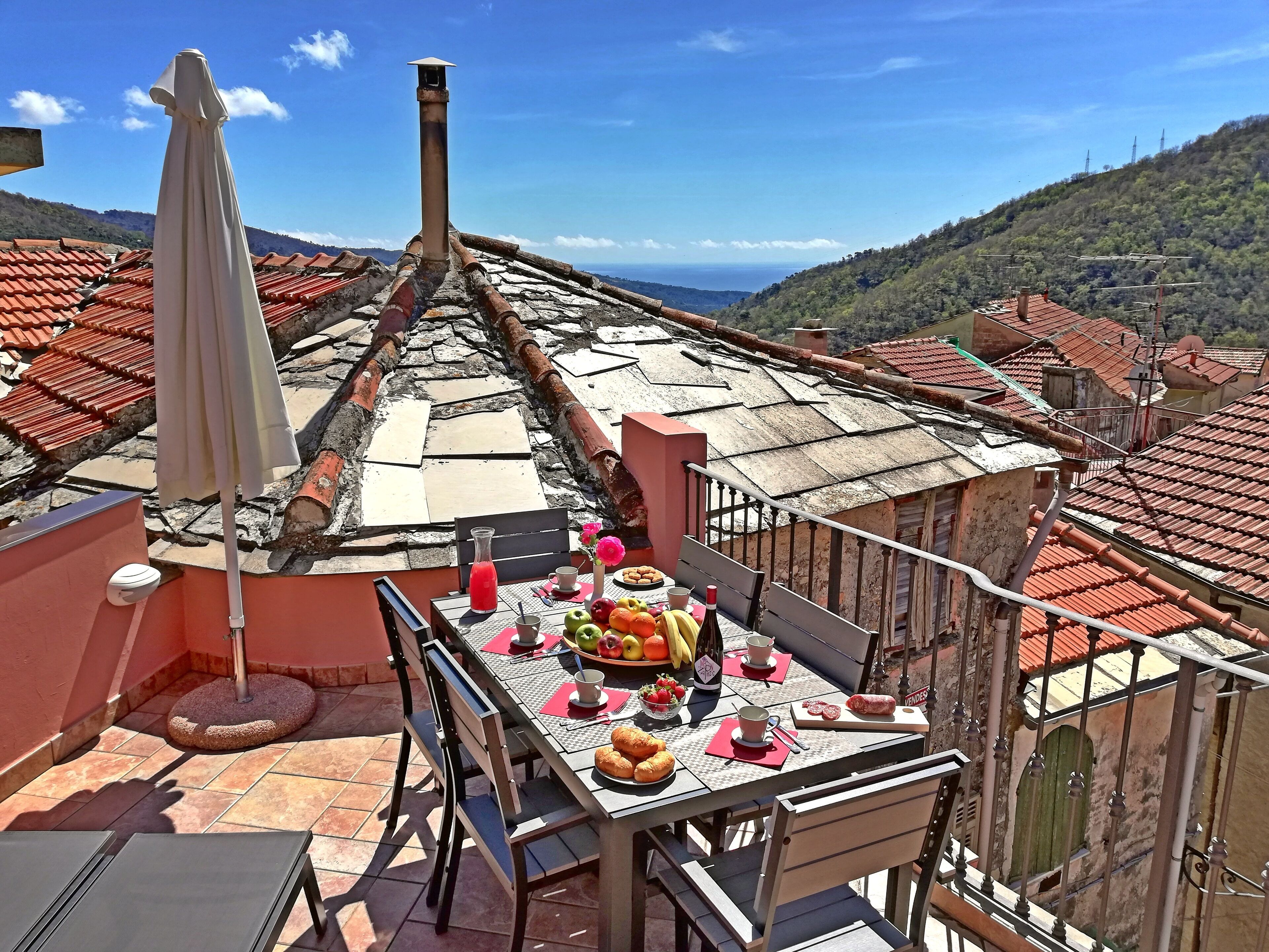 La Ginestra: Wi-Fi, Private Terrace, Garden and BBQ - Ozone sanitation