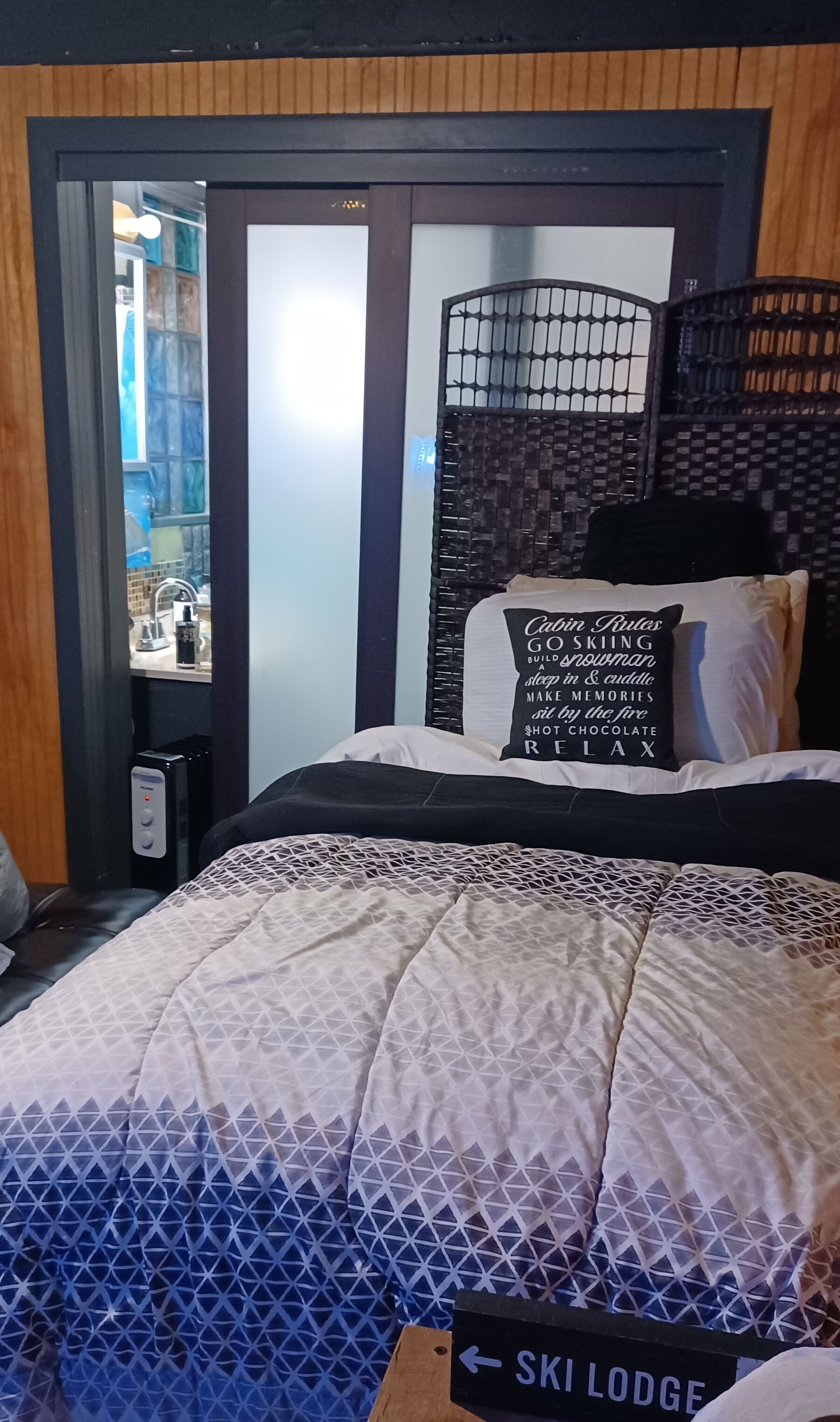  Cuyahoga River Guest Studio