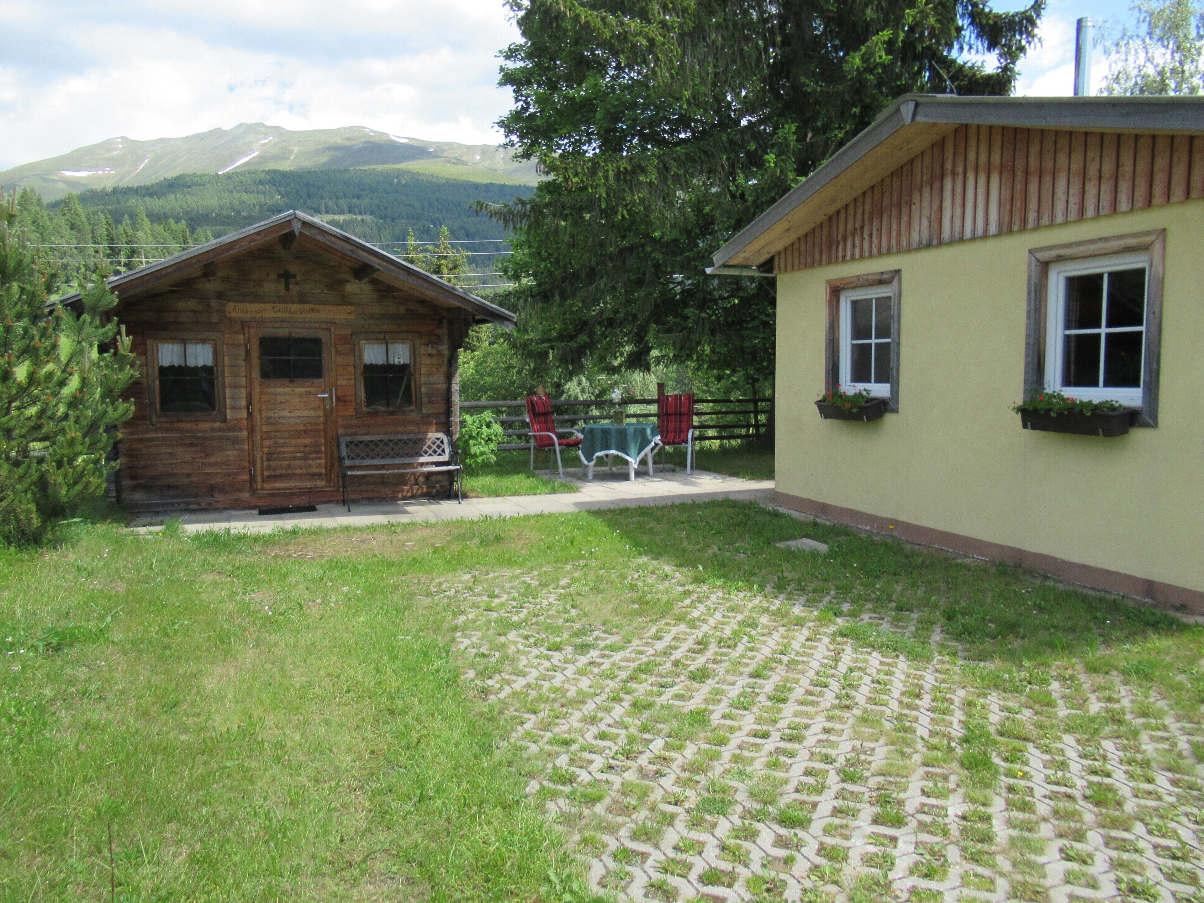 Holiday home in green Styria 