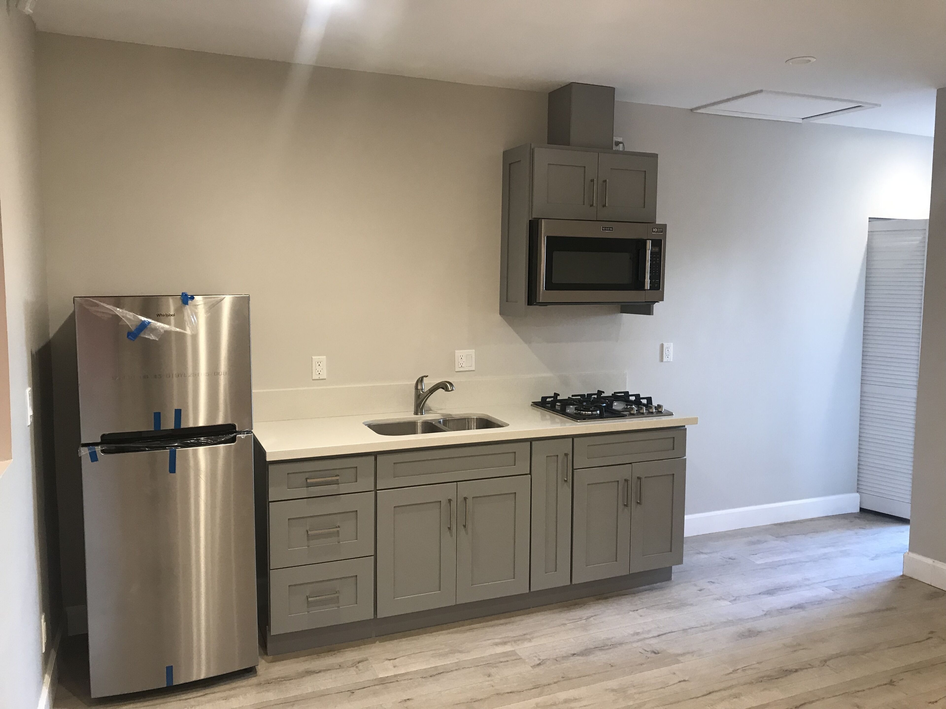 Brand new luxury guest suit Including laundry room