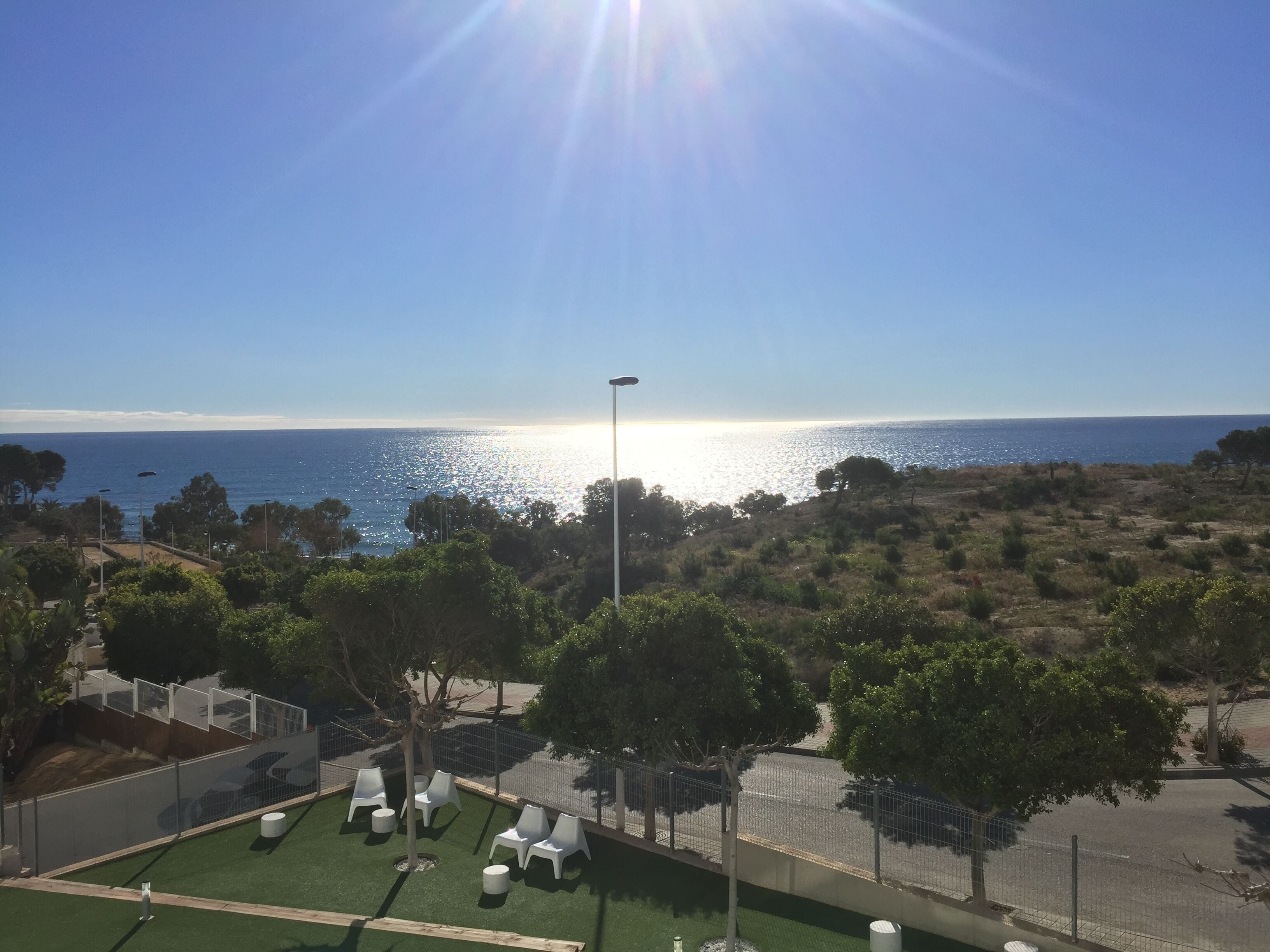 Luxury app. by the sea, wonderfully quiet and yet close to the Center