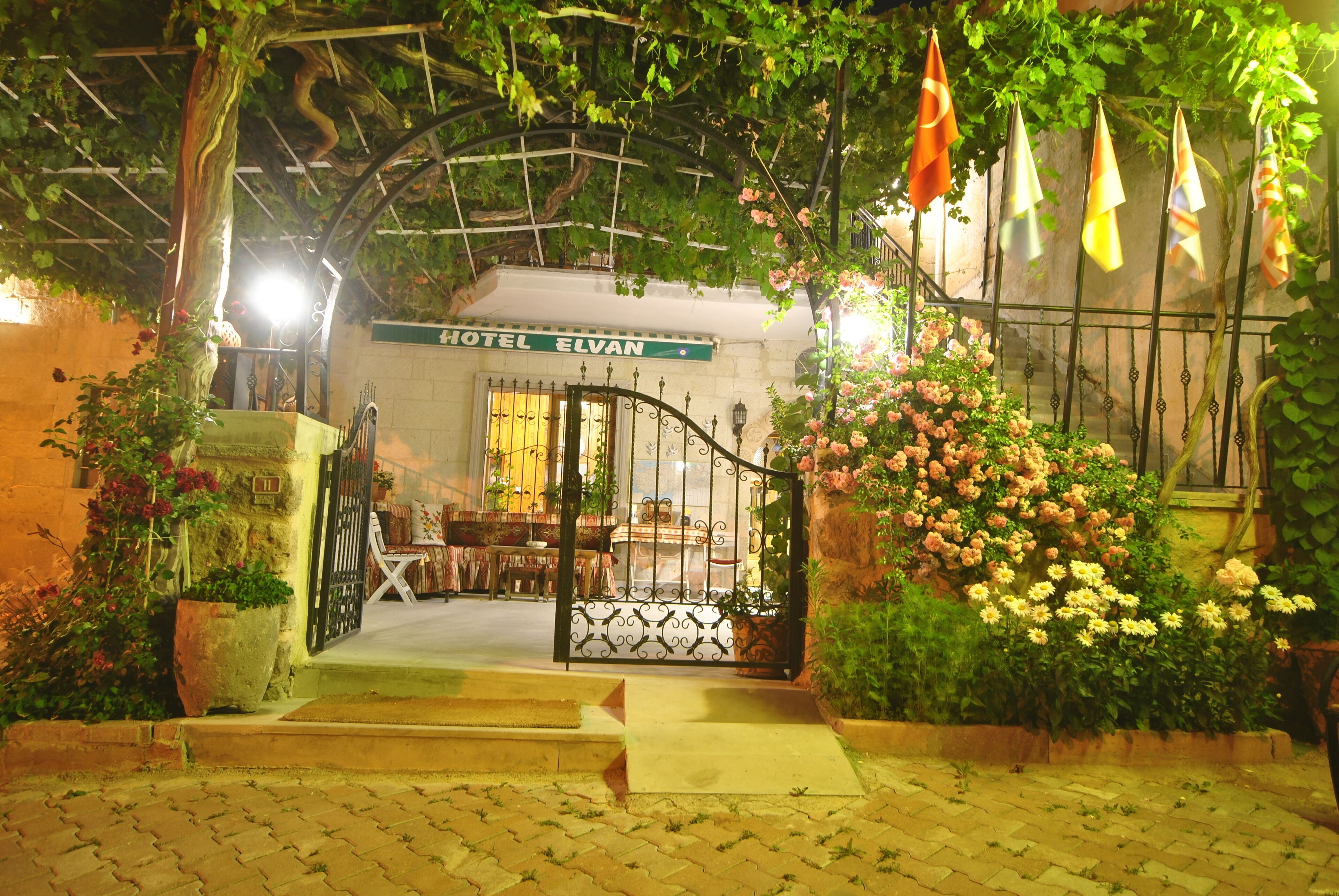 Hotel Elvan Cave House