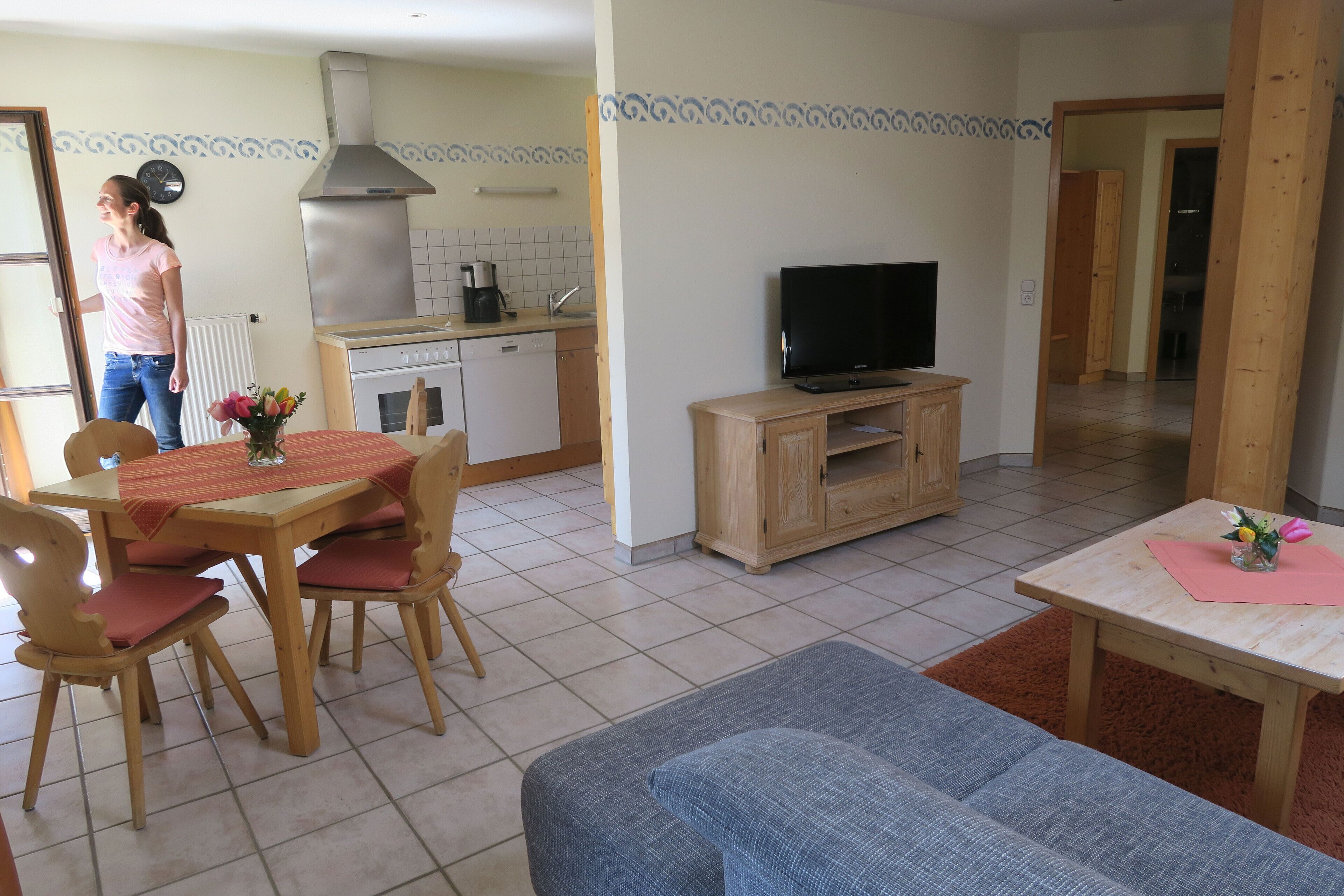 Apartment apple blossom, for 4 people, 80sqm, 2nd separate bedroom, south-facing balcony