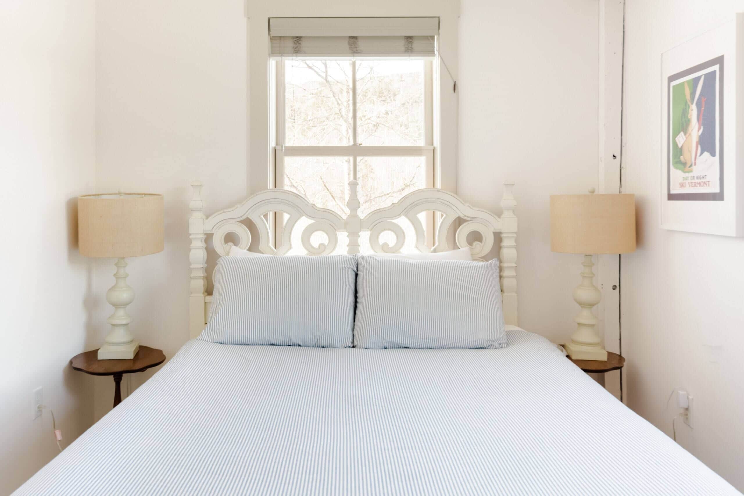 1830 Enchanting, Light-Filled Farmhouse Apartment