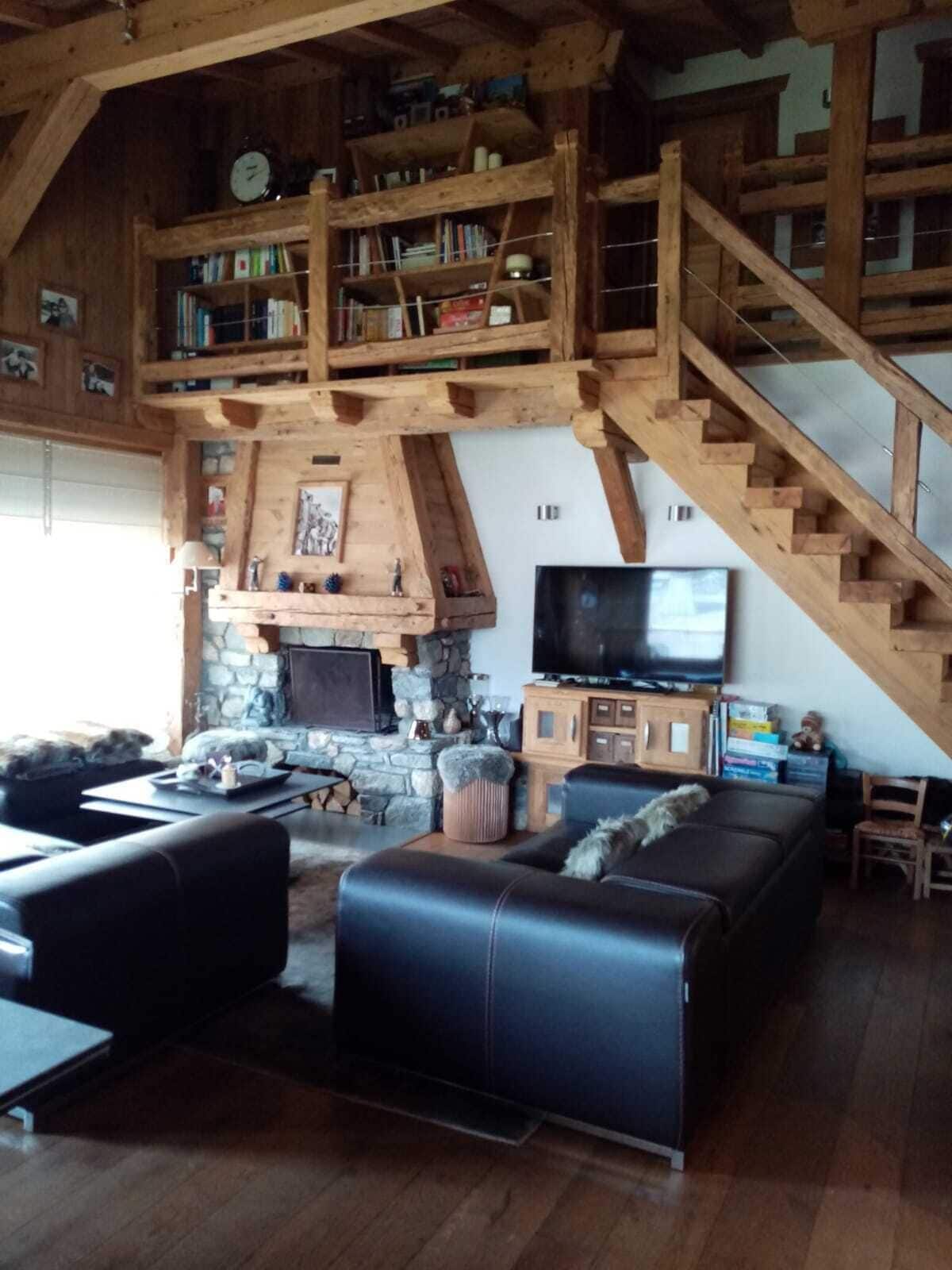 DUPLEX WITH SAUNA IN THE CENTER OF MEGEVE 