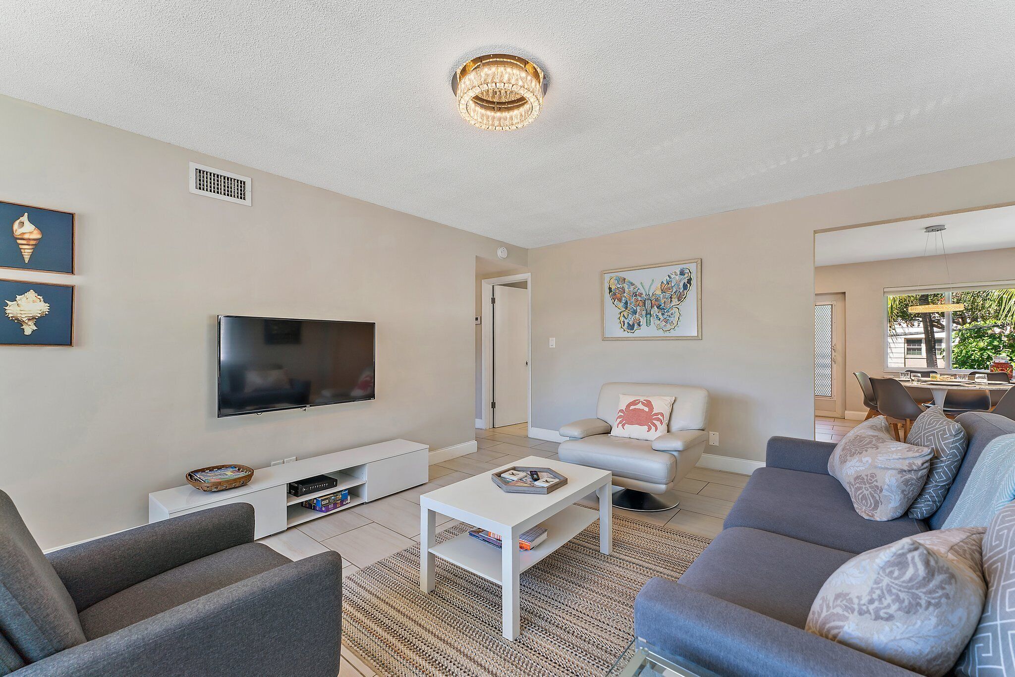 Fully Renovated Beach Condo in a Small Building