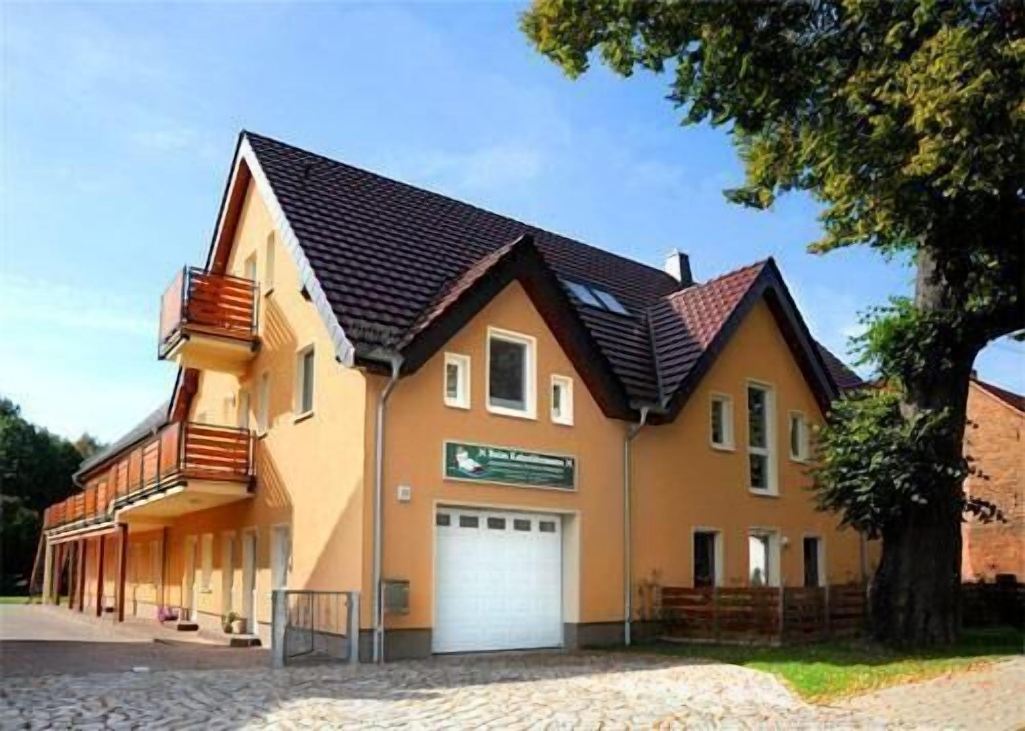Holiday apartment Schlepzig for 1 - 5 persons with 2 bedrooms - Holiday apartment in one or multi-fa