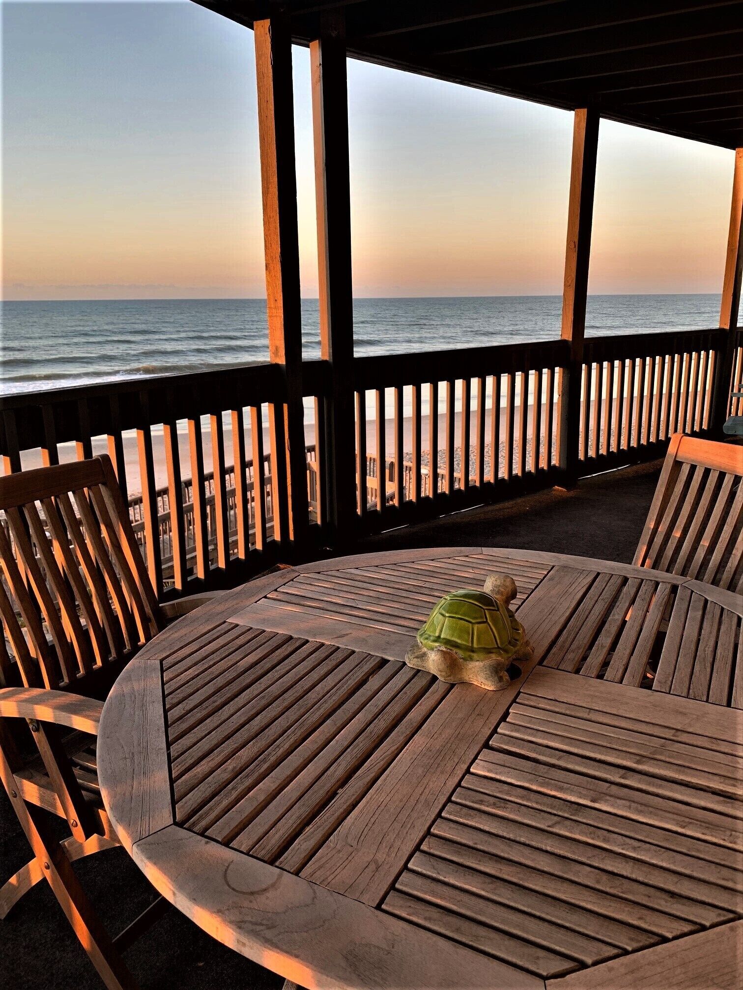 New Listing! Oceanfront newly renovated point condo unit,  3 bedroom / 3 baths