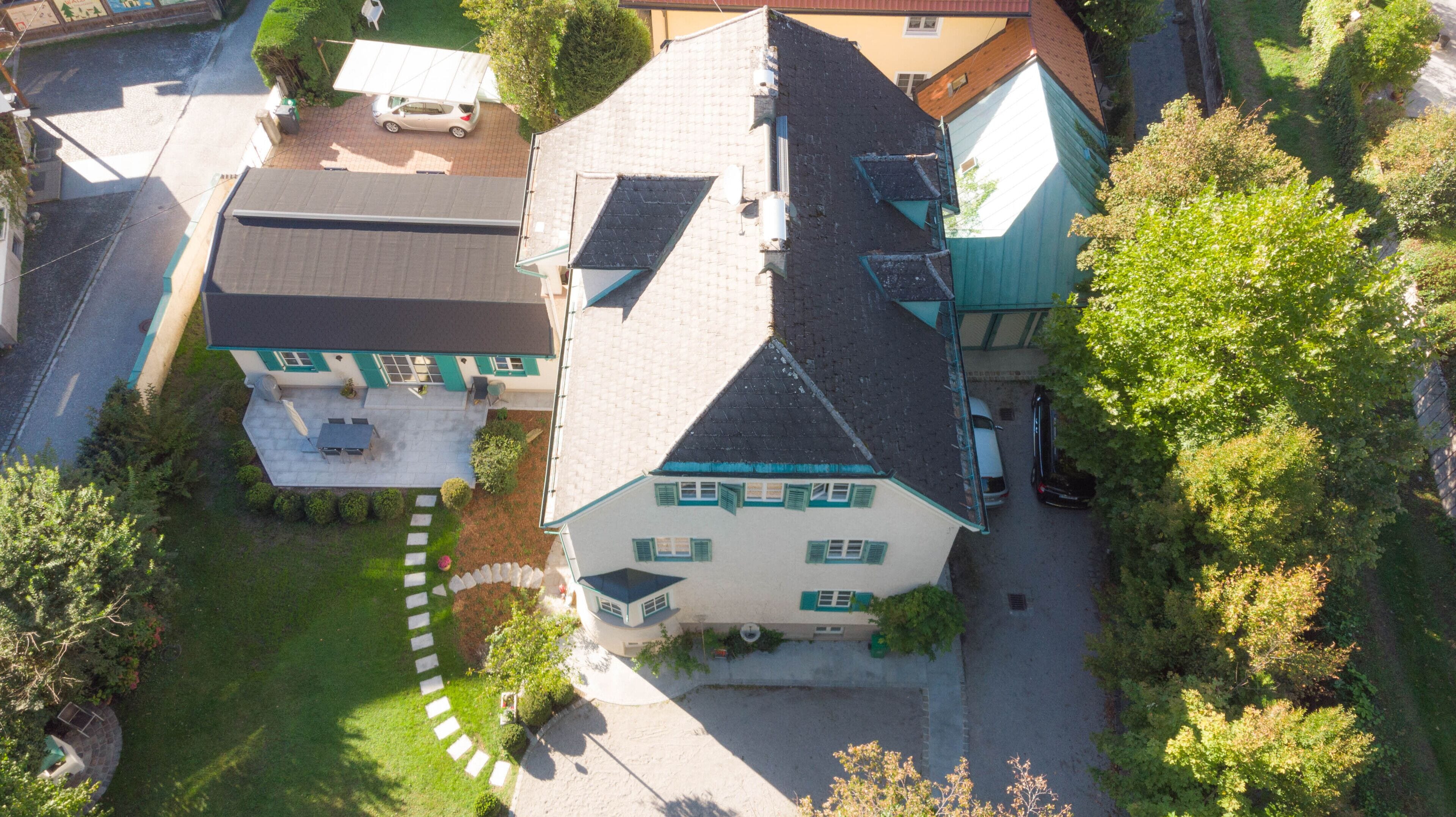 Vacation in the stylish Villa Leopoldskron