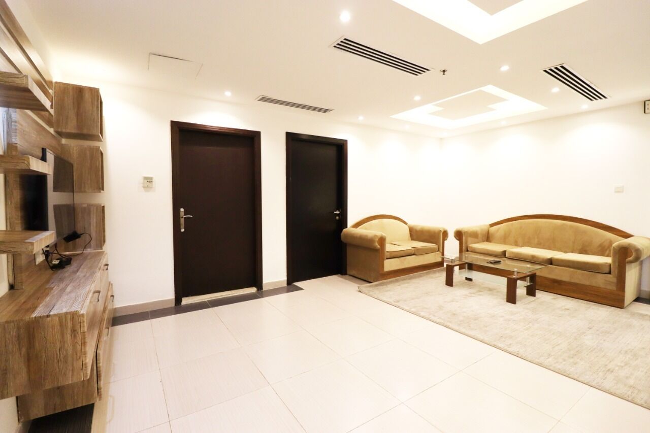 BEAUTIFUL VIEW AND LOVELY 2 BEDROOMS APARTMENT