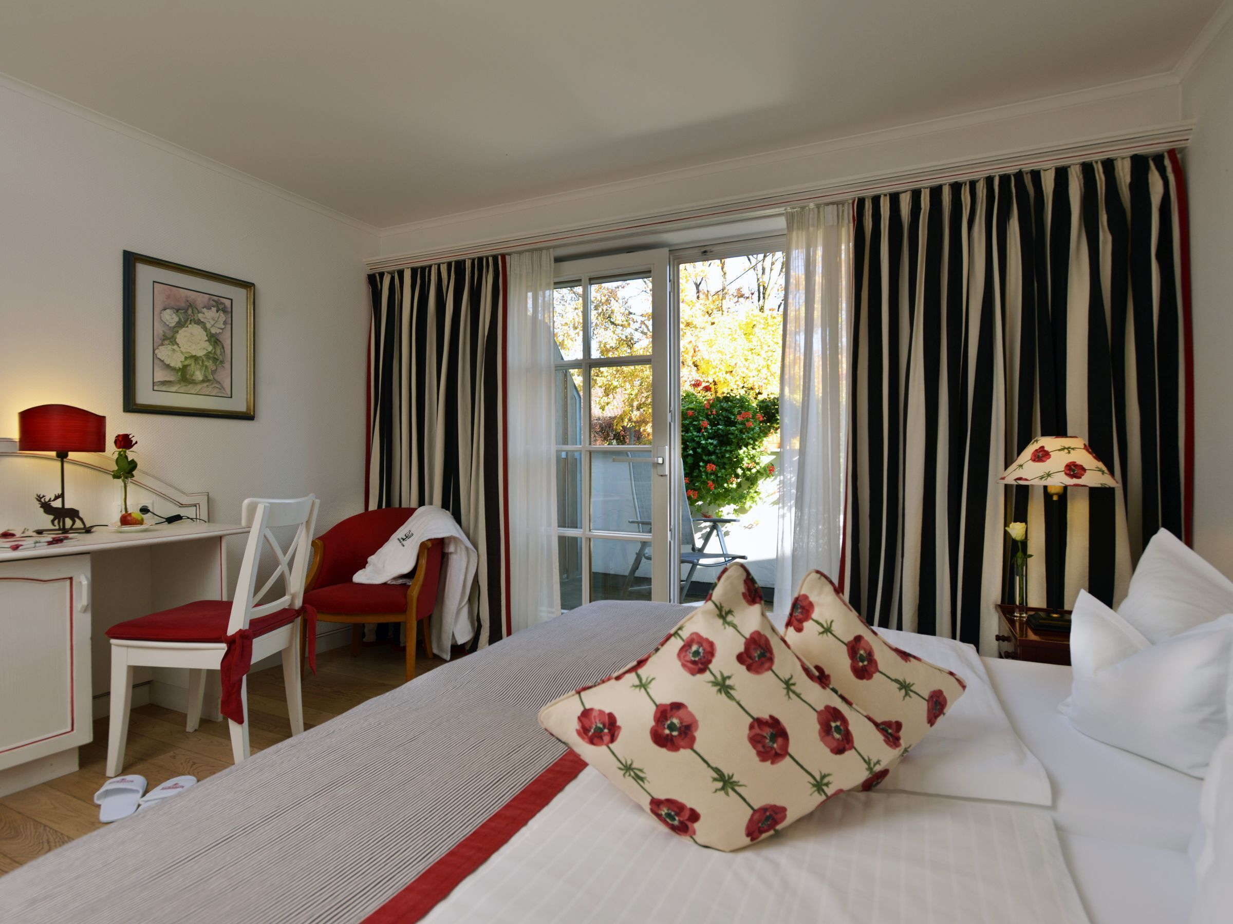 Double room Wiesäcker with balcony, 20 sqm, bathroom with shower