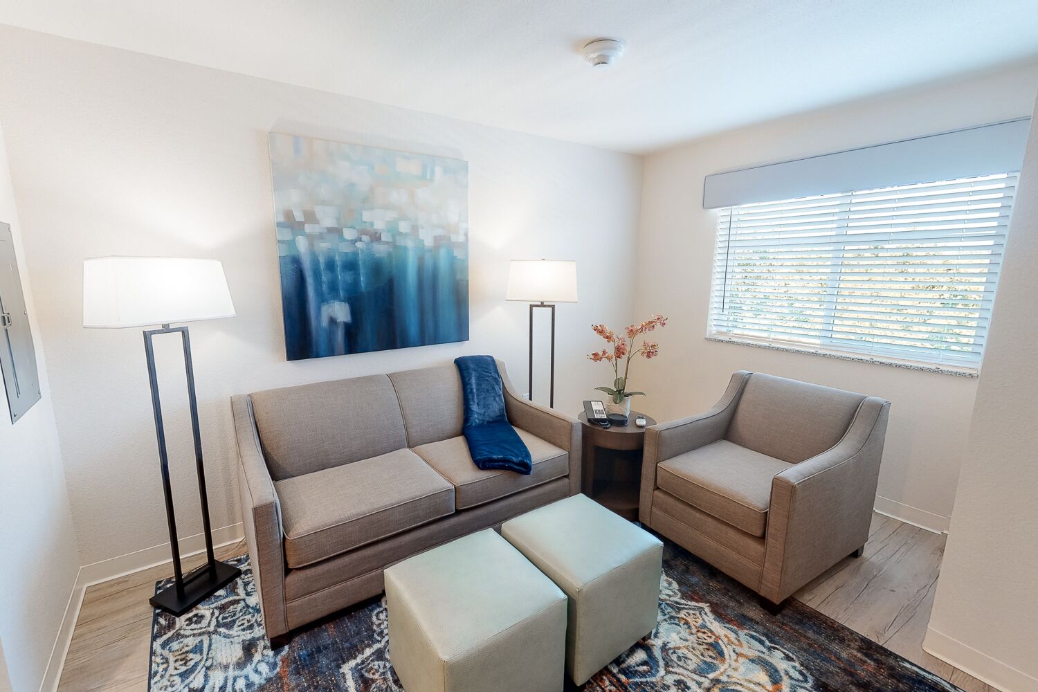 1 Bedroom 1 Bath furnished apartments with fully equipped kitchens & appliances