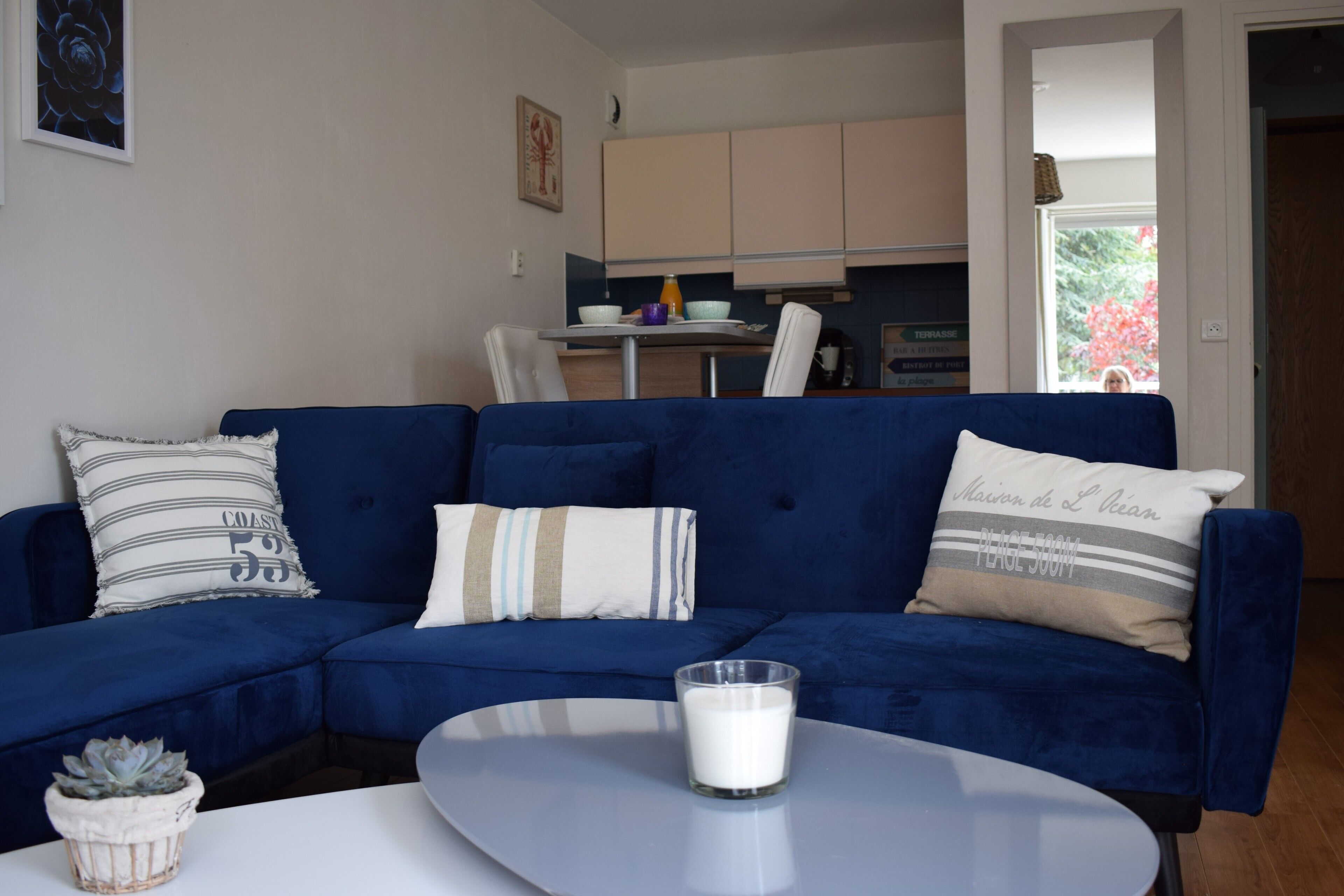 Apartment 30m from the beach 