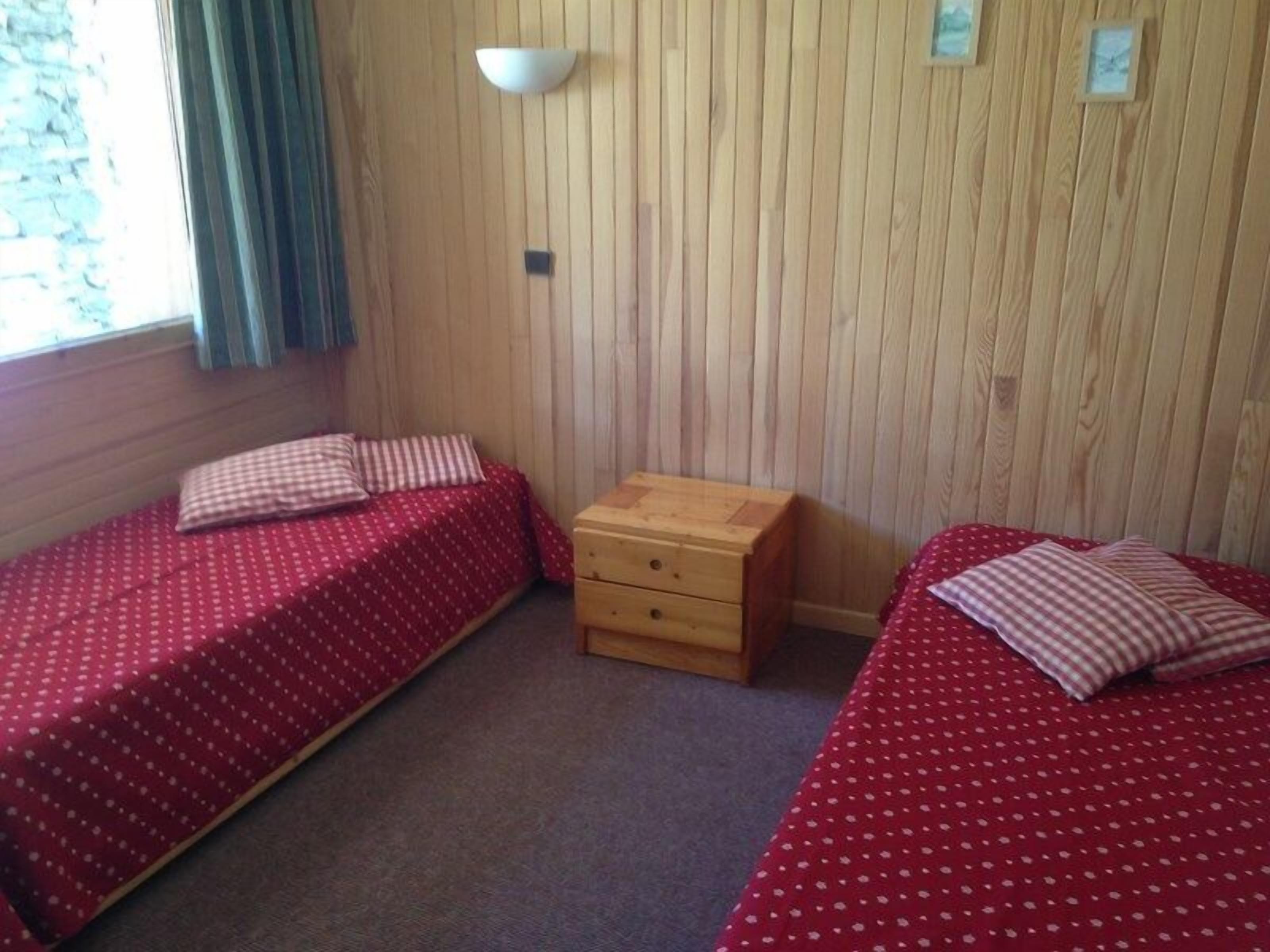 Pierrer 11 - Studio with movable partition and a terrace, overlooking the slopes