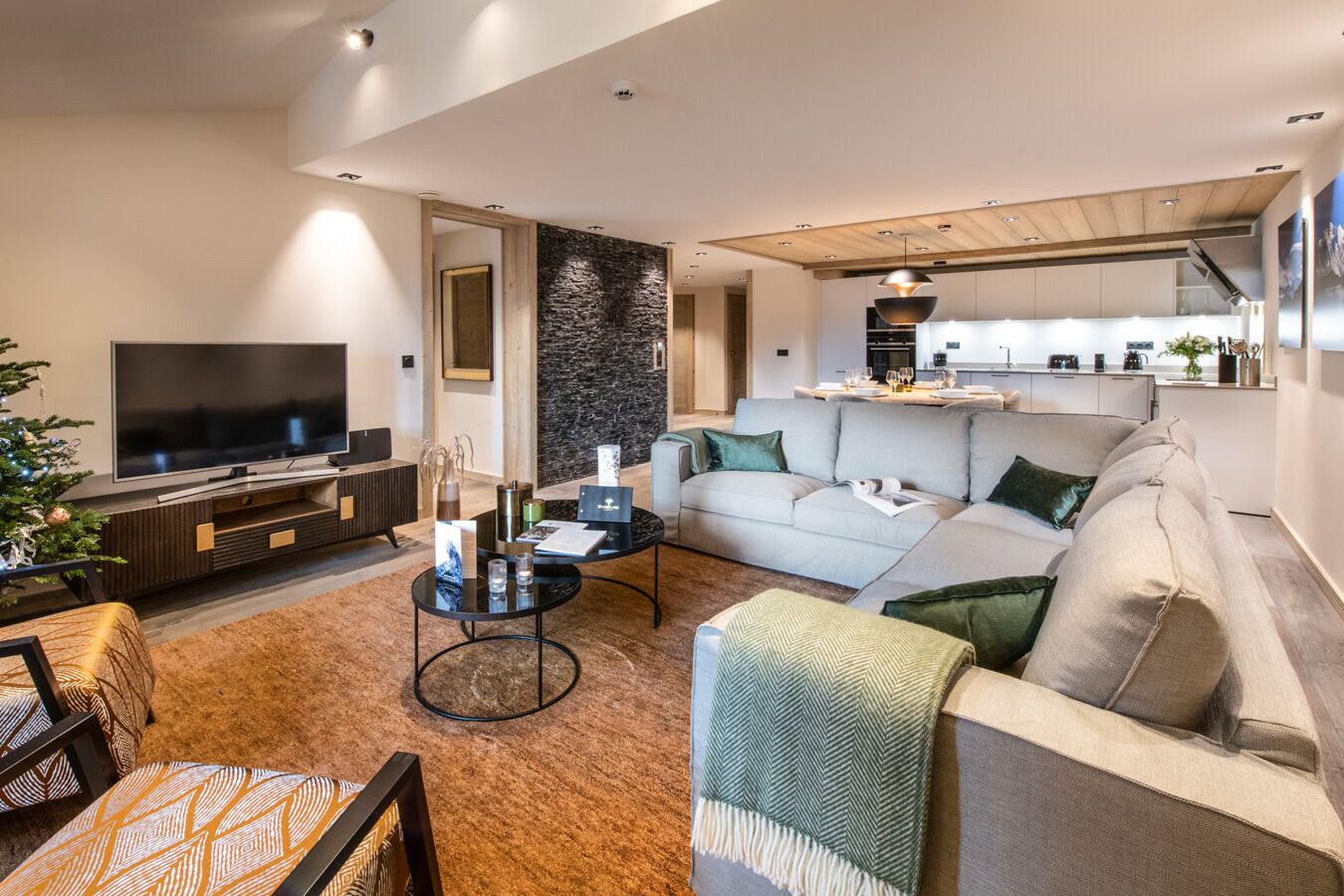 High-end Courchevel residence at the foot of the slopes, Parking & Wifi included