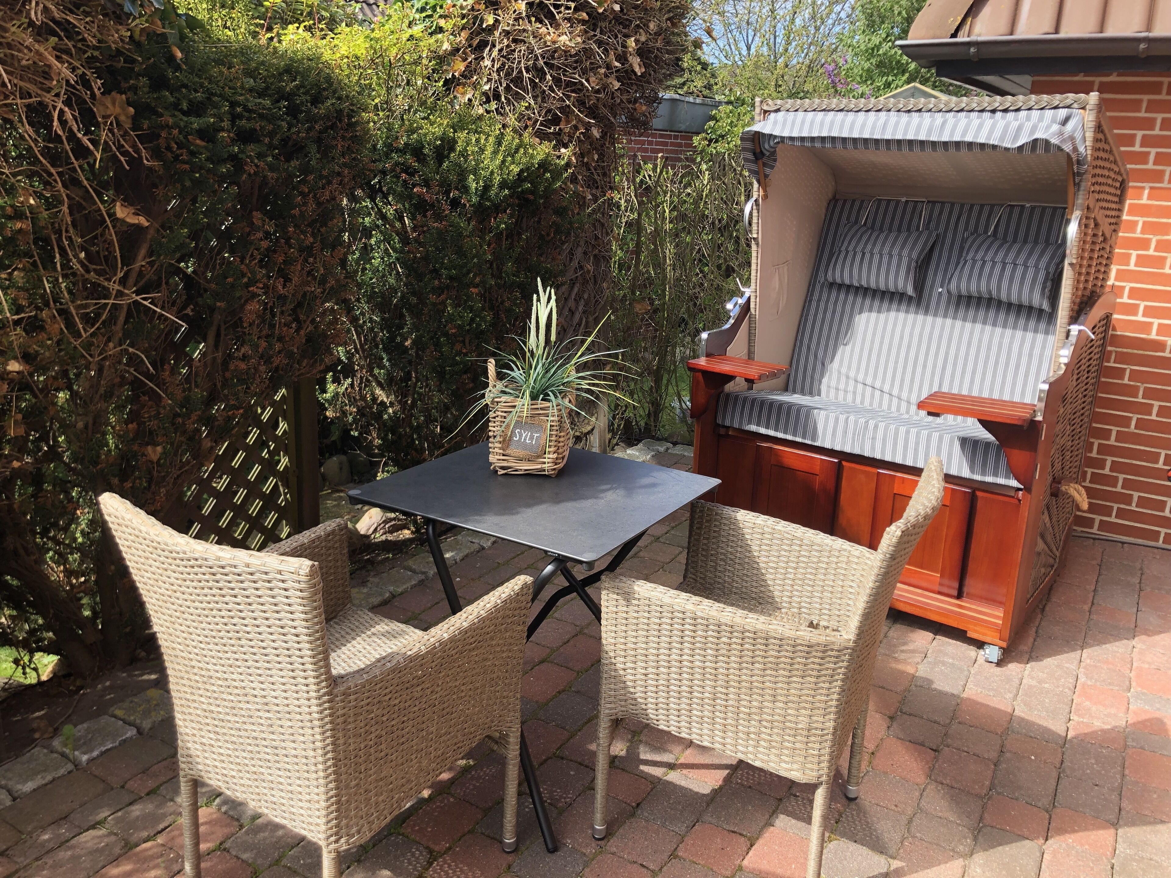 Voigt holiday apartment 2, ground floor apartment, terrace, parking lot, bike storage room, WiFi