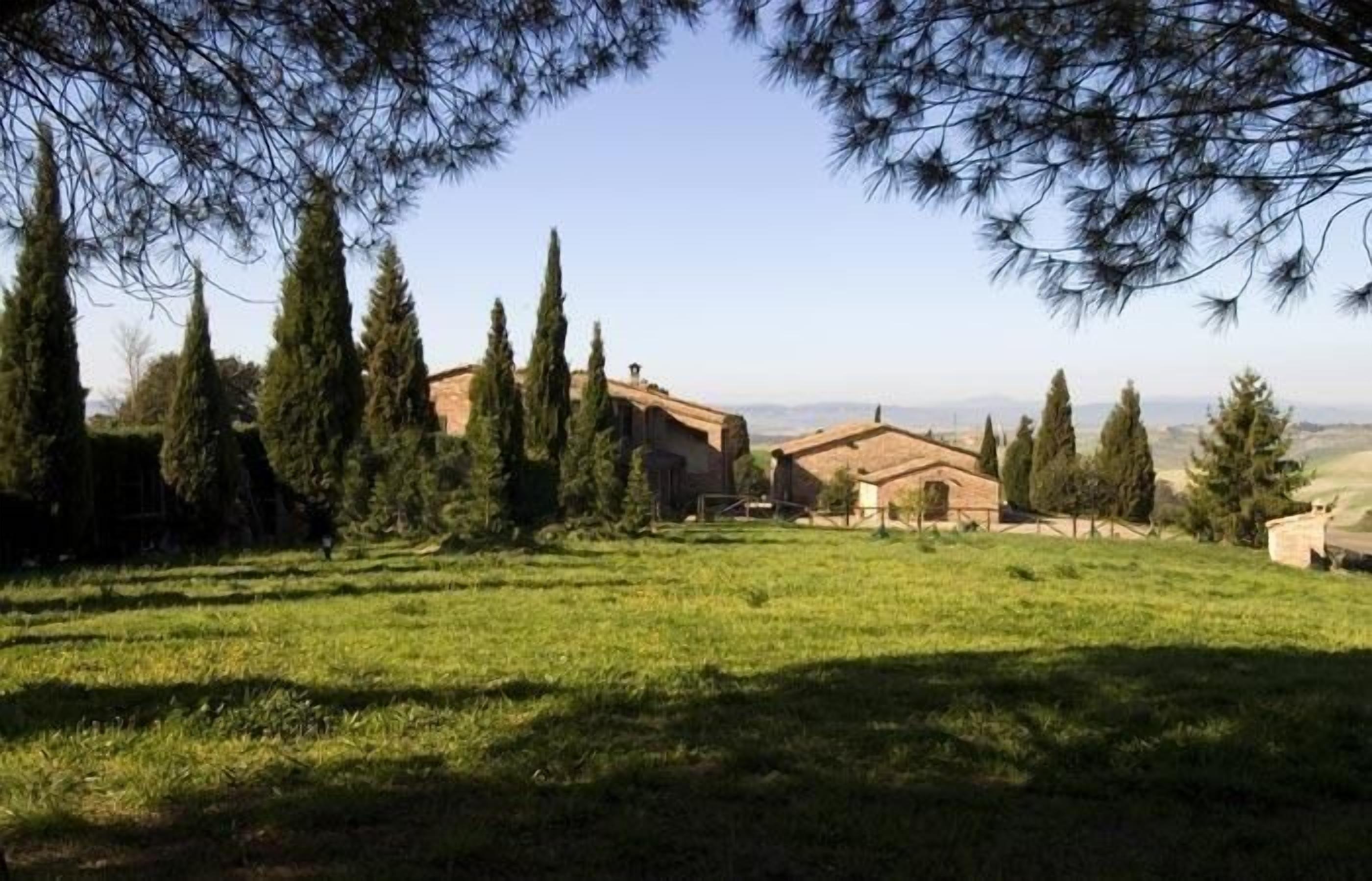 Holiday apartment Asciano for 1 - 5 persons with 2 bedrooms - Twin house