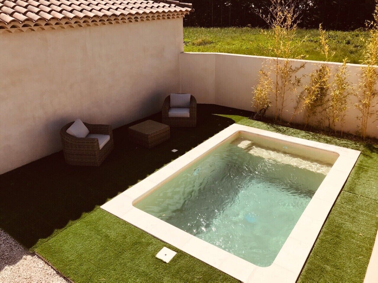 Guest house in the countryside near Avignon