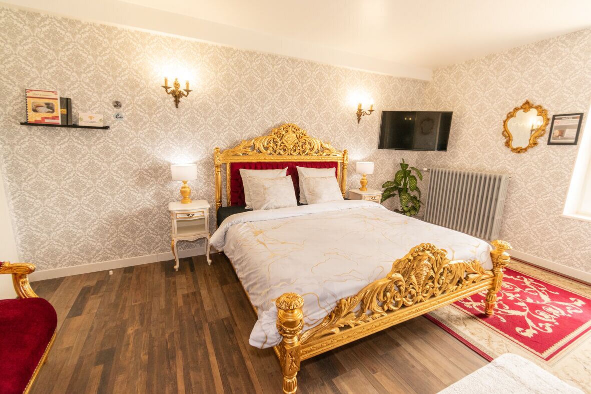 French Royal Room....