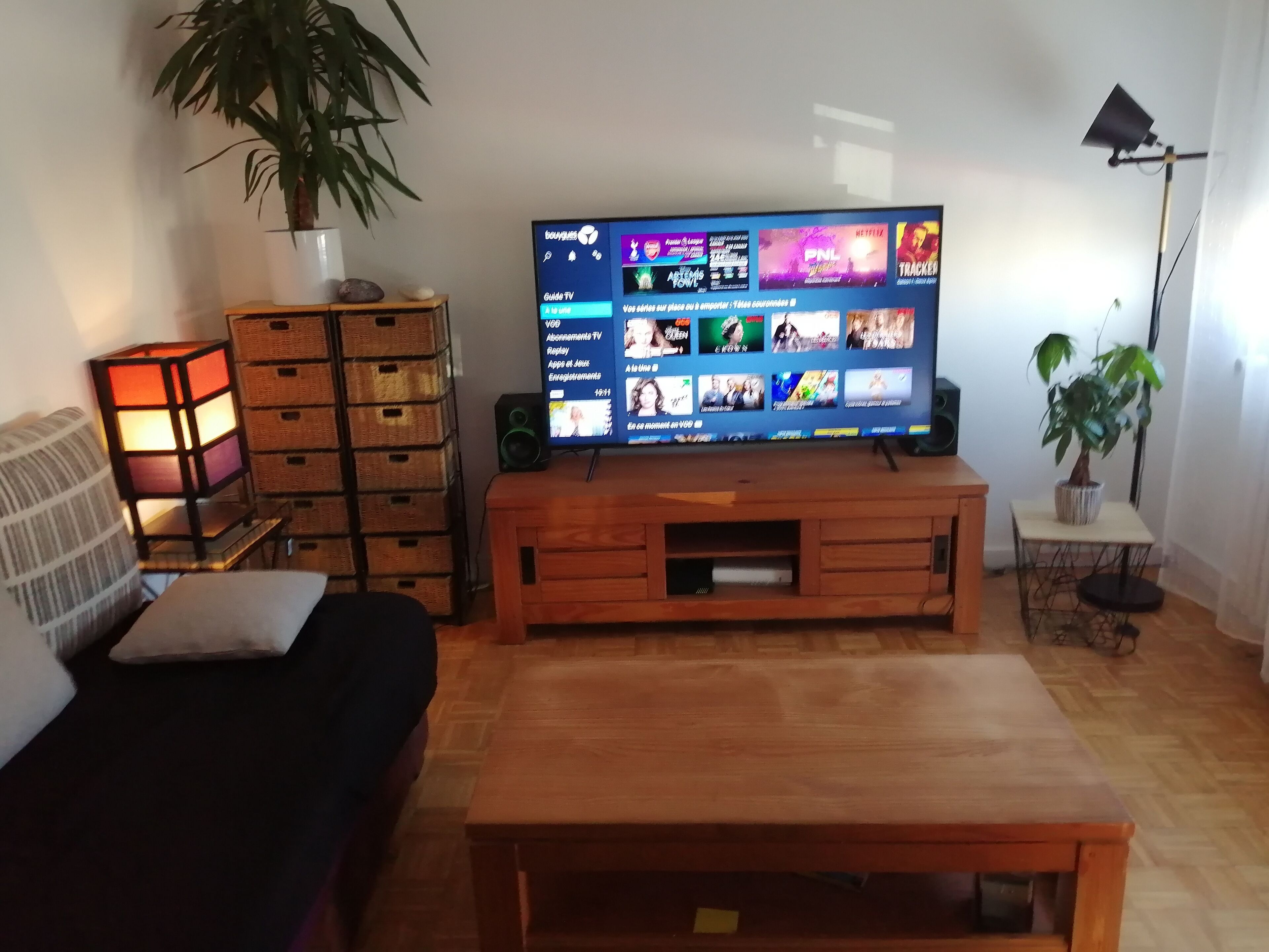 80 m2 apartment for 4 to 6 people, 5 minutes from Caen and 15 from the beach. 