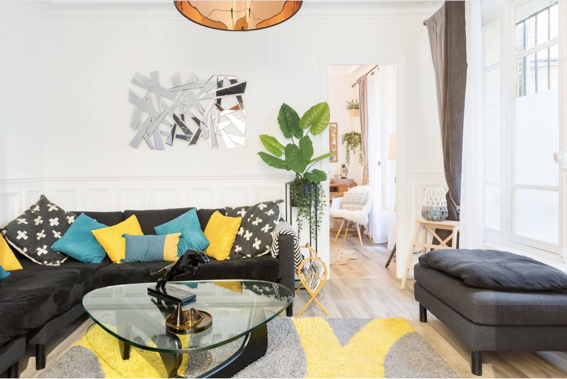 Apartment near Gare de Lyon, direct Louvre, Chps Elysée, Disneyland