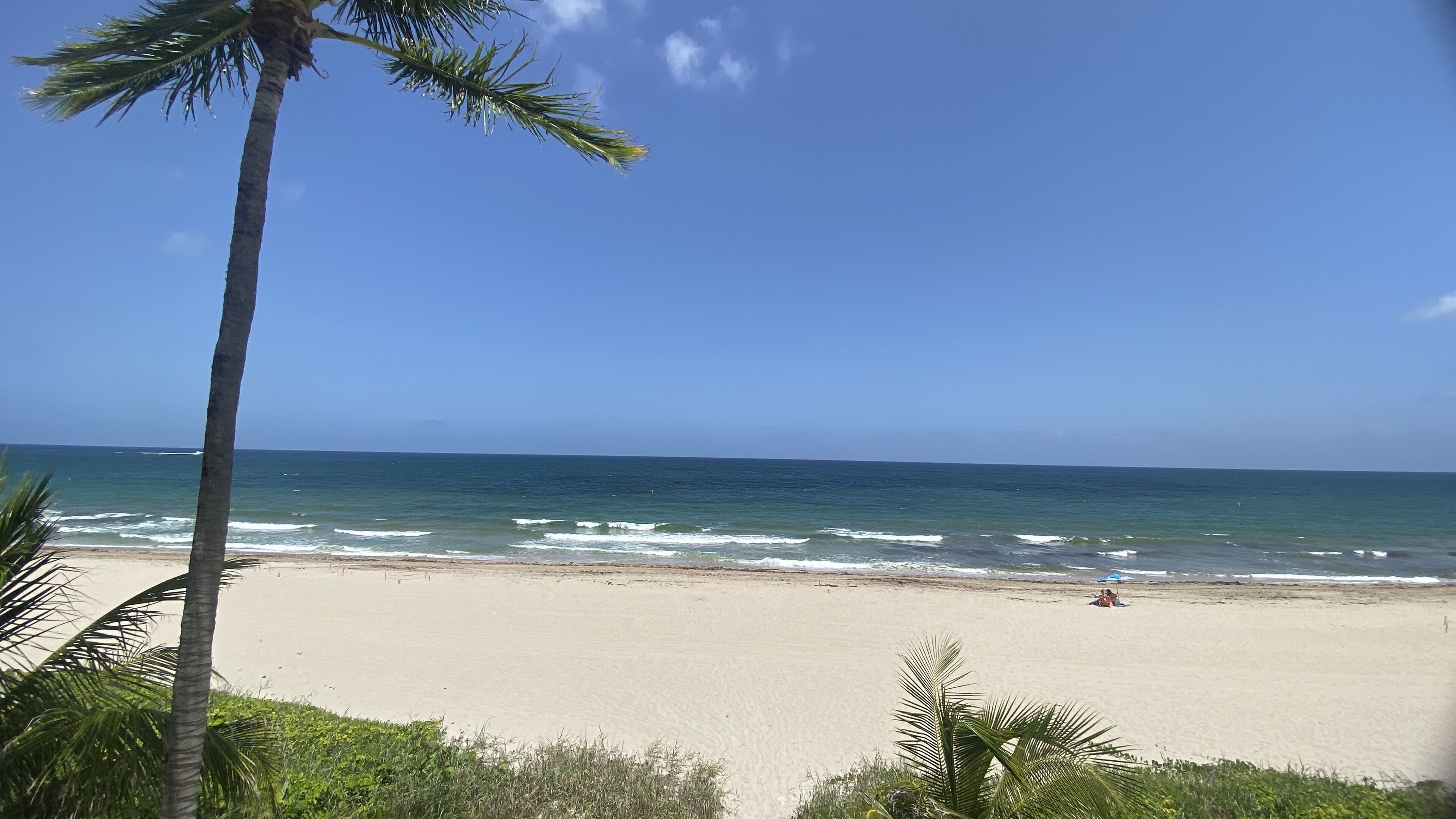 Sudio Apt Right on the Beach!