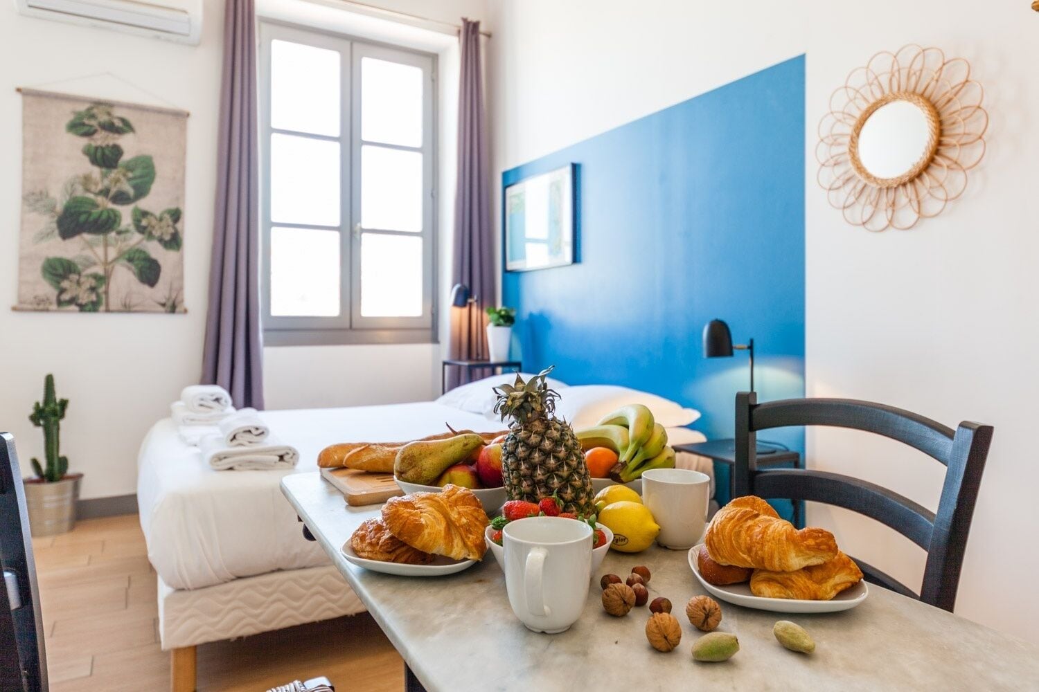 AZUR - LES COCONS - Studio Apartment, Sleeps 2