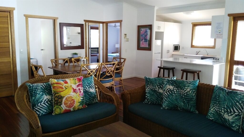 3 Bed SPR - 2N(3 Bedroom Resort Apartment)