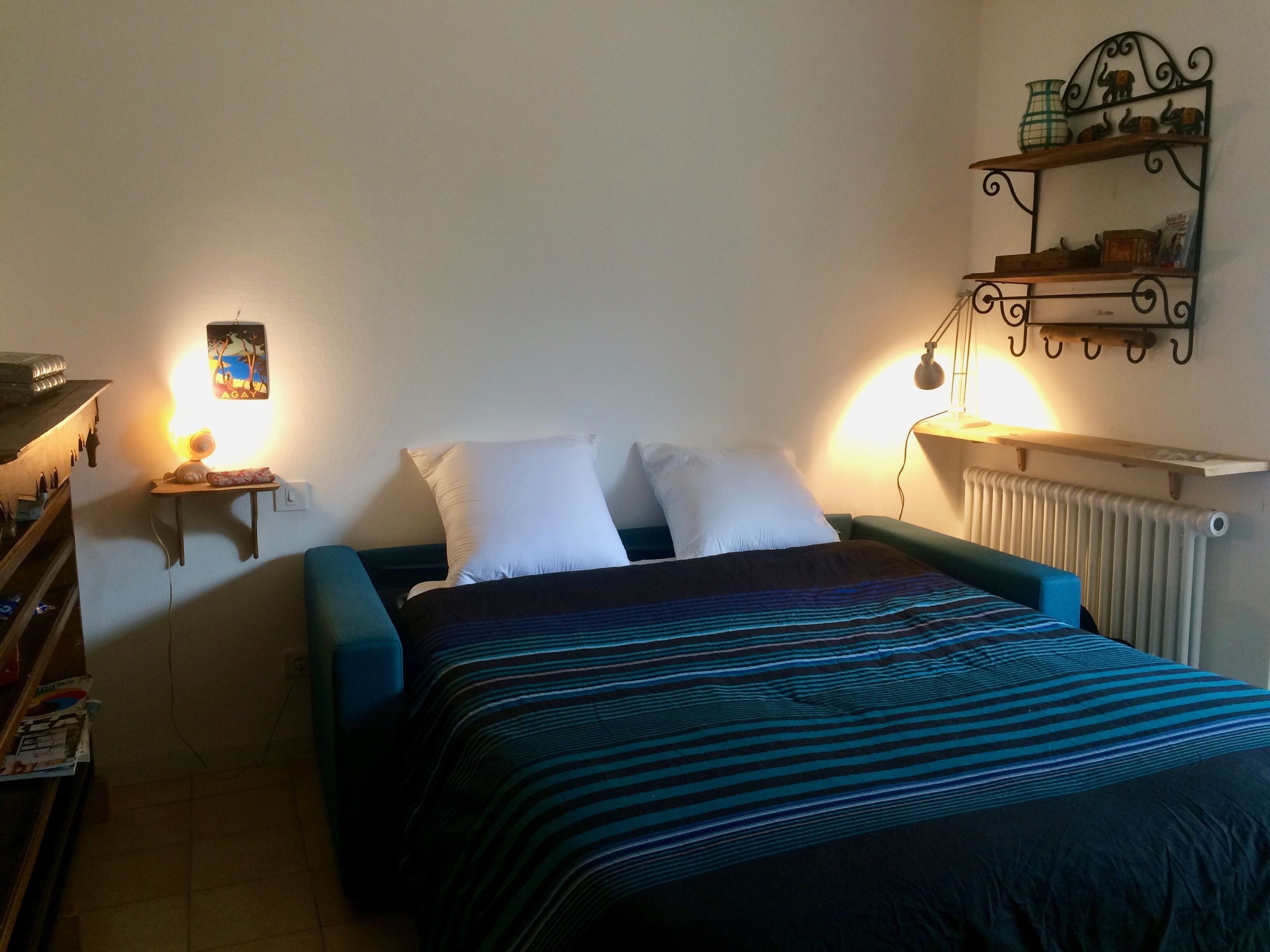 Charming little studio with all mod cons near the sea