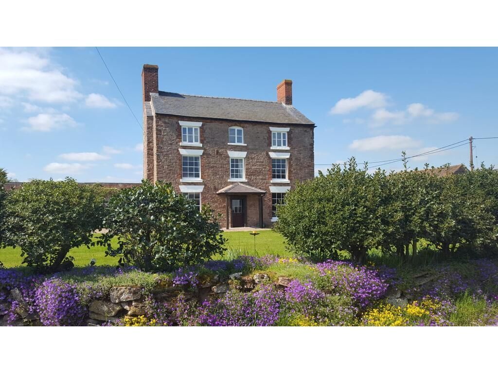 17th Century Shropshire Farmhouse - Scary Room